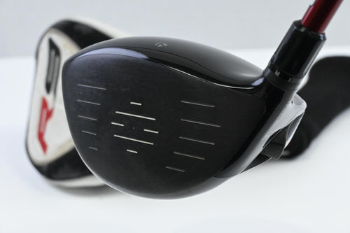 Taylormade R9 Supertri Driver / 9.5 Degree / Stiff Flex Fujikura Motore 55 Shaft