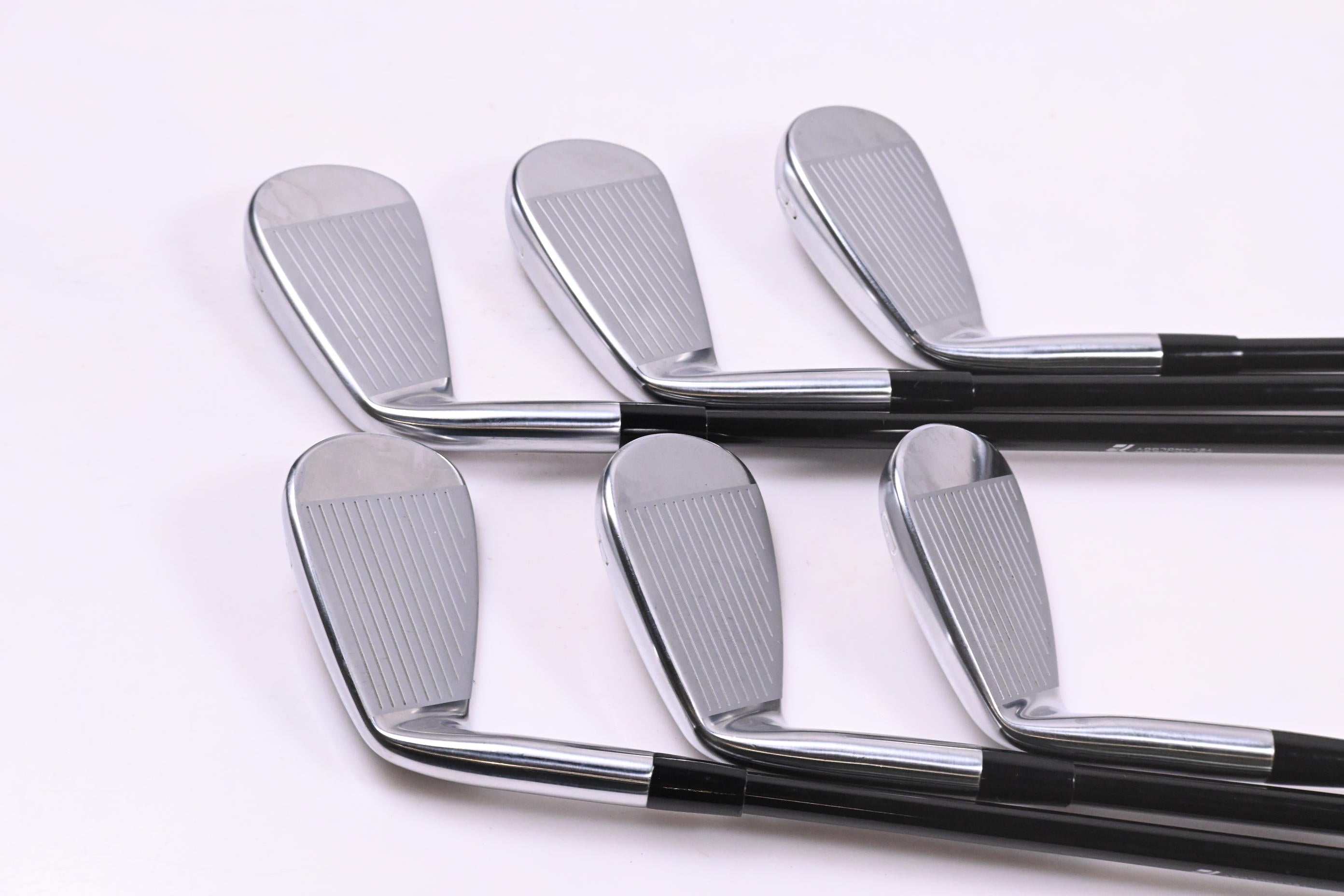Mizuno Pro M-15 Irons / 6-PW+GW / Regular Flex MMT 85 Shafts
