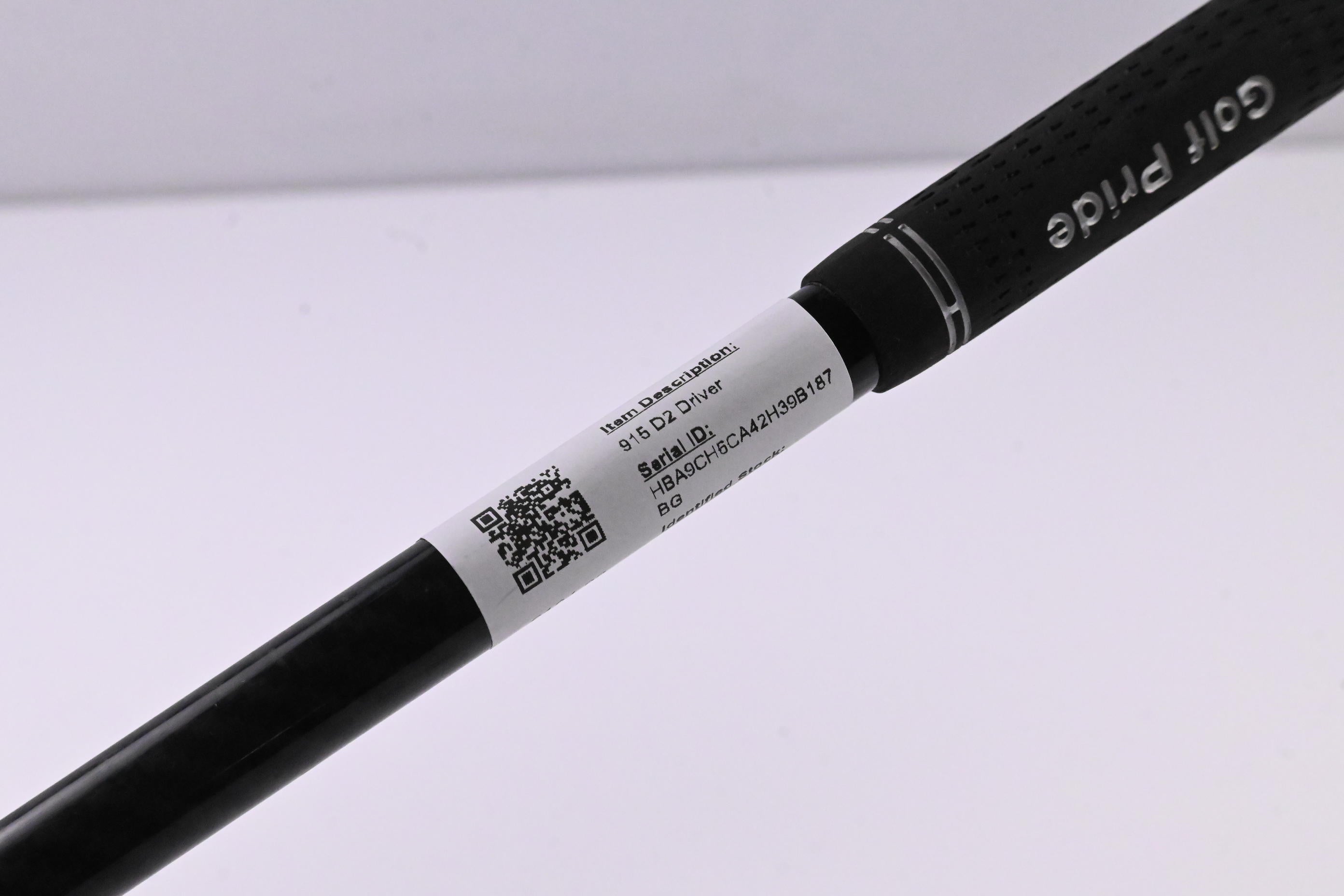 Titleist 915 D2 Driver / 9.5 Degree / Stiff Flex Tensei CK Orange 60 Shaft