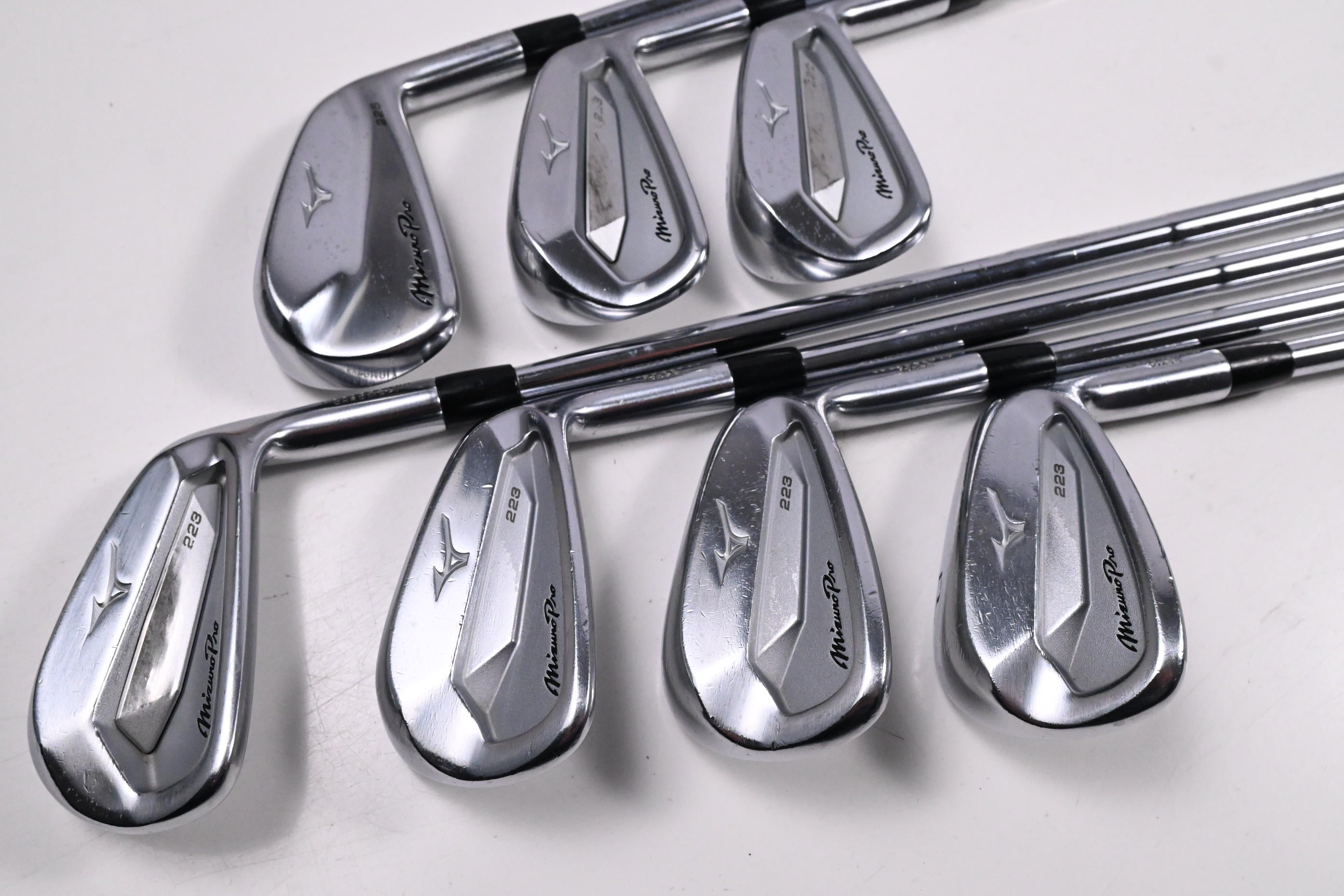 Mizuno Pro 223/225 Combo Irons / 4-PW / X-Flex Dynamic Gold X100U Shafts