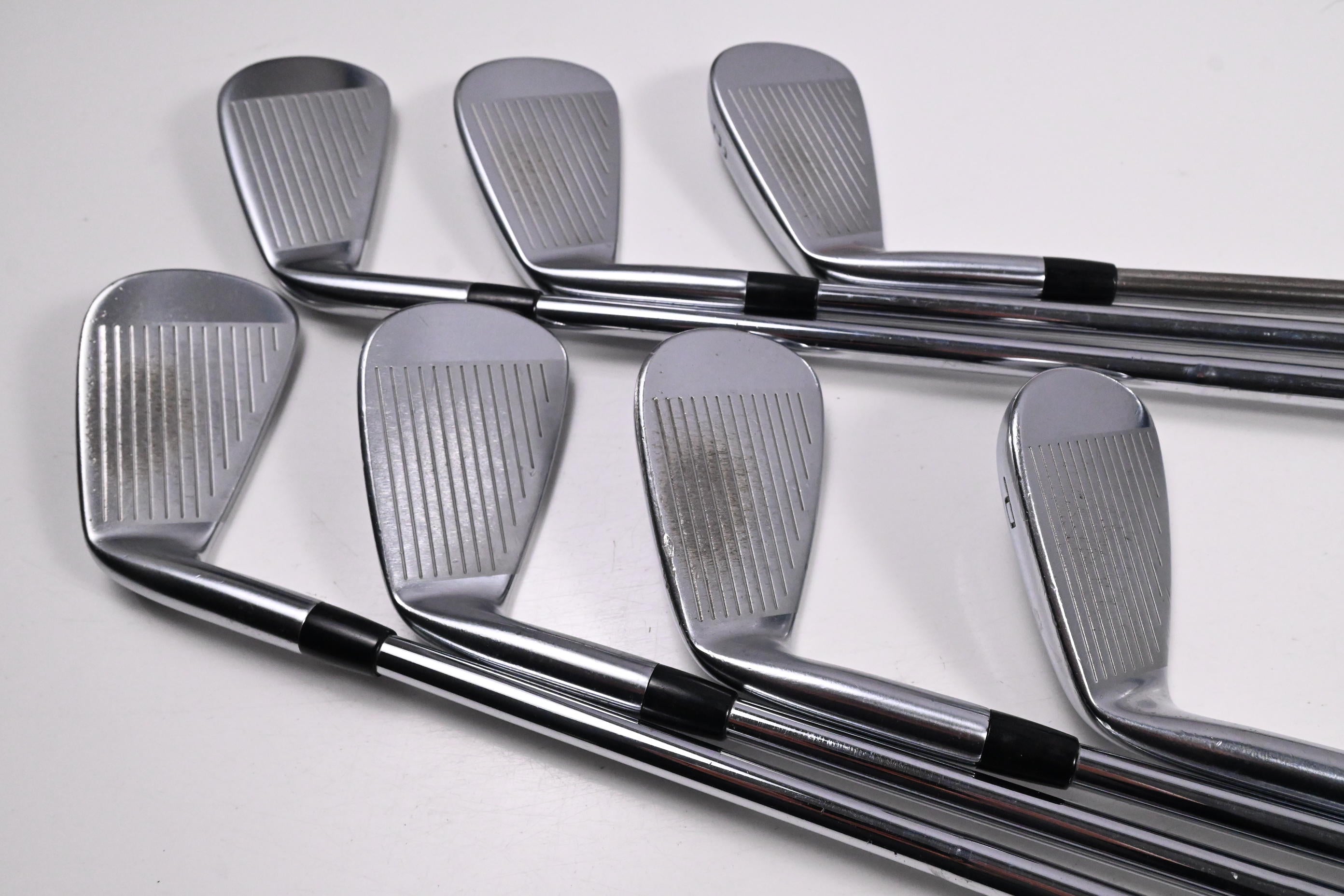 Mizuno Pro 223/225 Combo Irons / 4-PW / X-Flex Dynamic Gold X100U Shafts