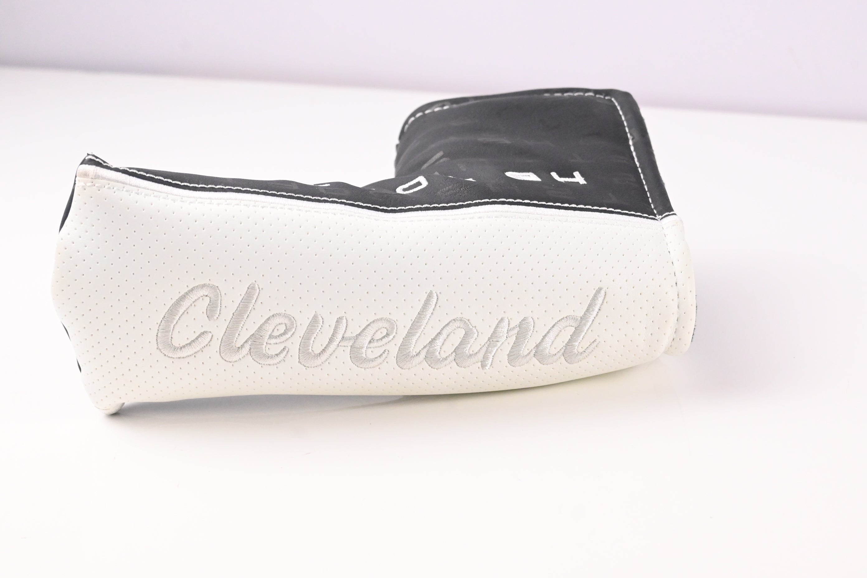 Cleveland HB Soft 2 #1 Black Satin Putter / 34 Inch