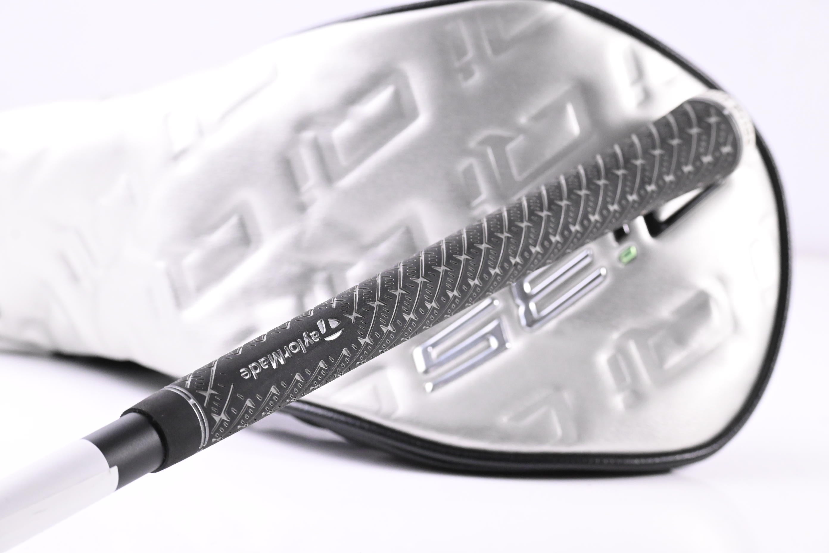 Taylormade Qi35 Max Lite Driver / 12 Degree / Senior Flex Vanquish 4 Shaft