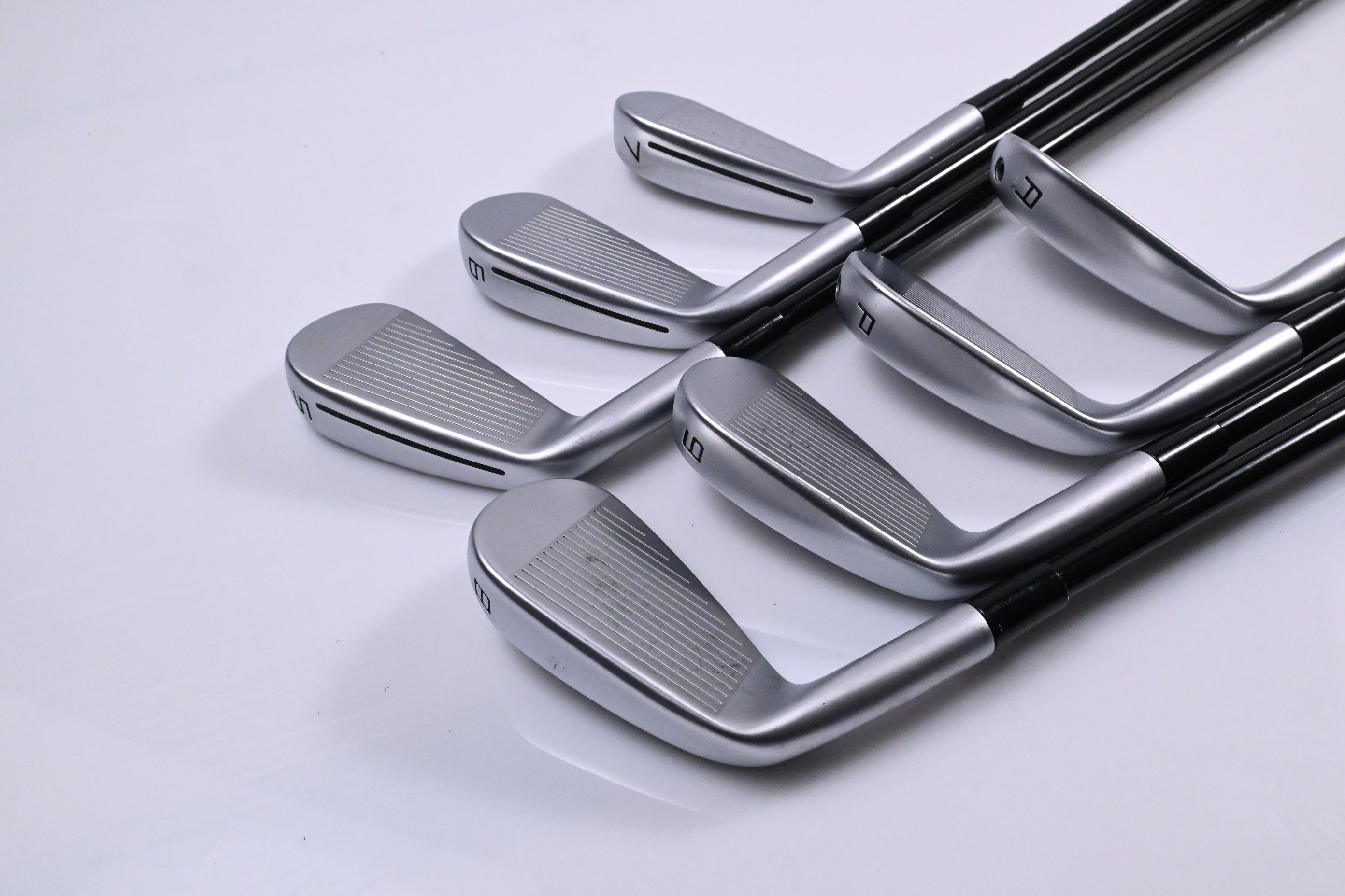 Taylormade P790 2023 Irons / 5-PW+AW / Regular Flex Fujikura Ventus TR Blue 6