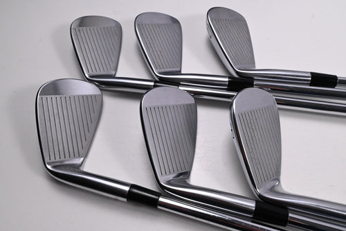 Mizuno Pro 221 Irons / 5-PW / Stiff Flex True Temper Dynamic Gold S300 Shafts