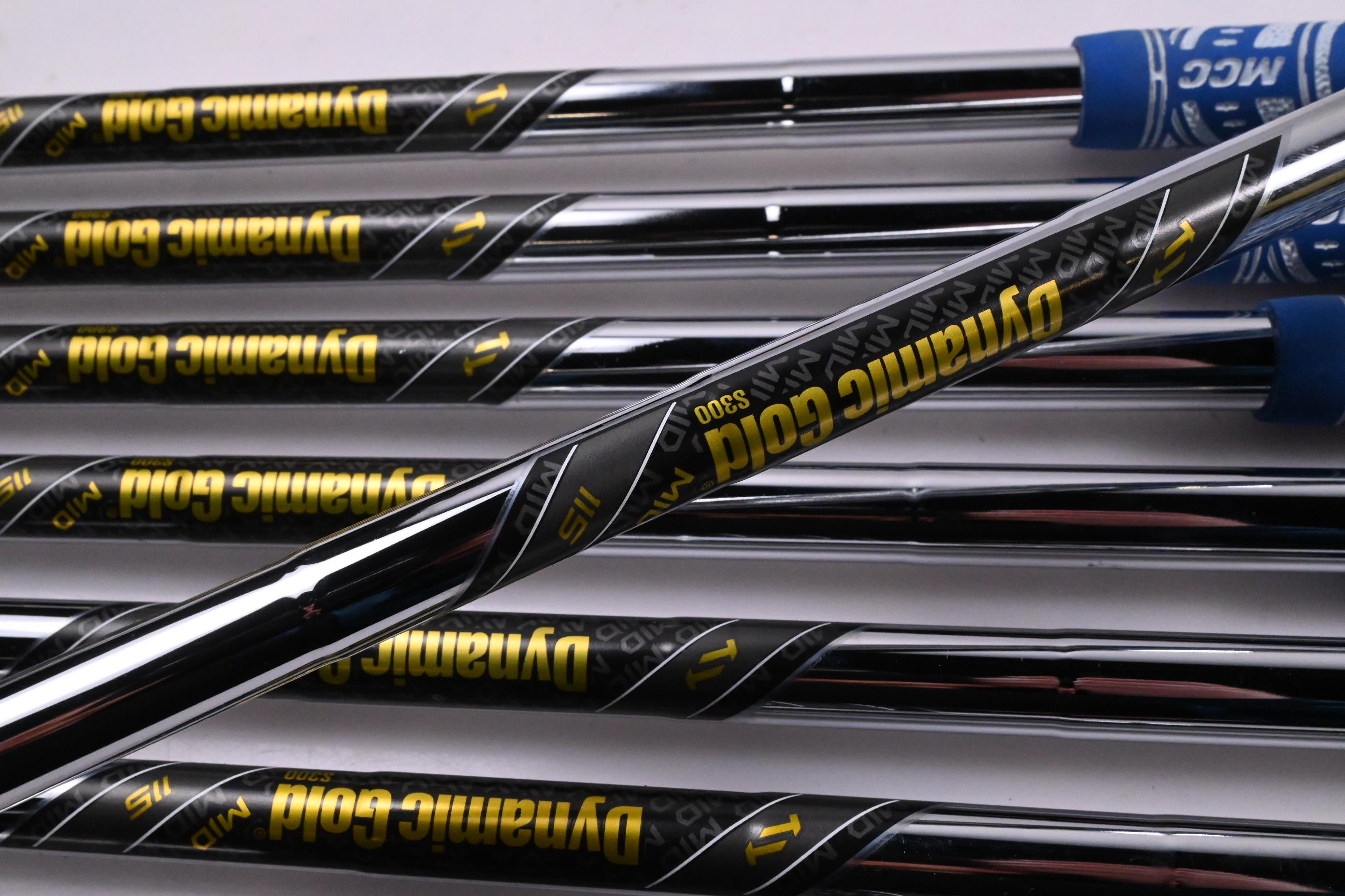 Mizuno Pro S-3 Irons / 3-PW / Stiff Flex Dynamic Gold Mid 115 S300 Shafts