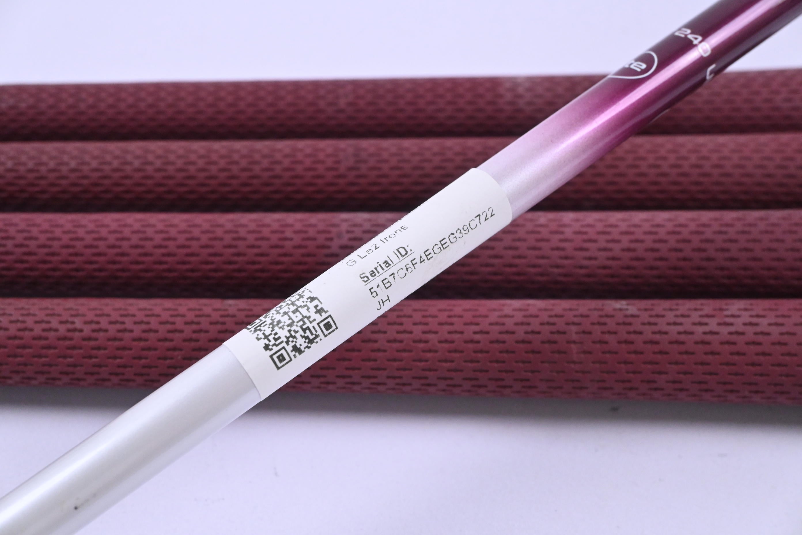 Ladies Ping G Le2 Irons / 7-PW+SW / Black Dot / Ladies Flex Ping ULT 240 Shafts