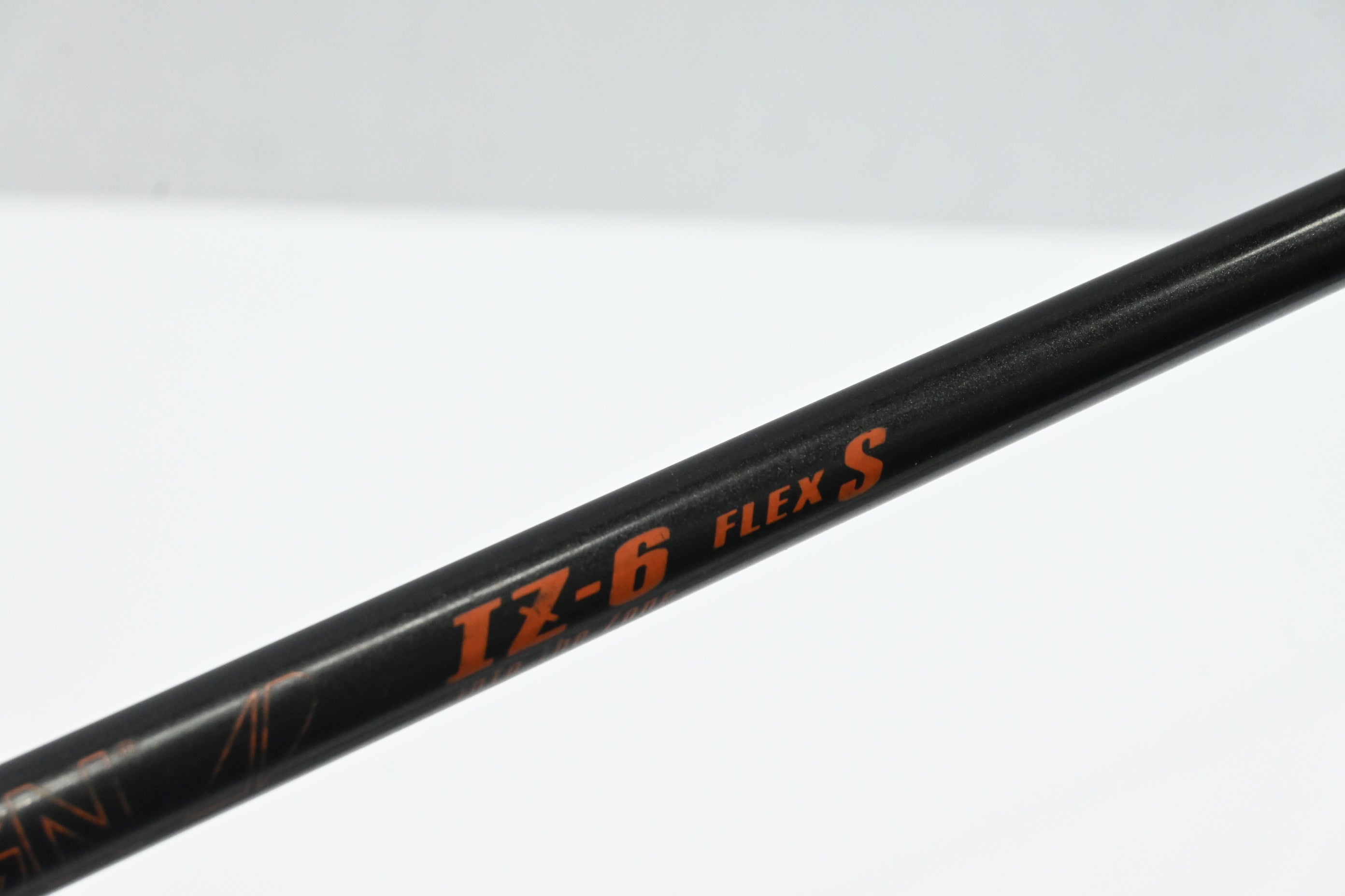 Graphite Design Tour AD IZ-6 Driver Shaft / Stiff Flex / Titleist