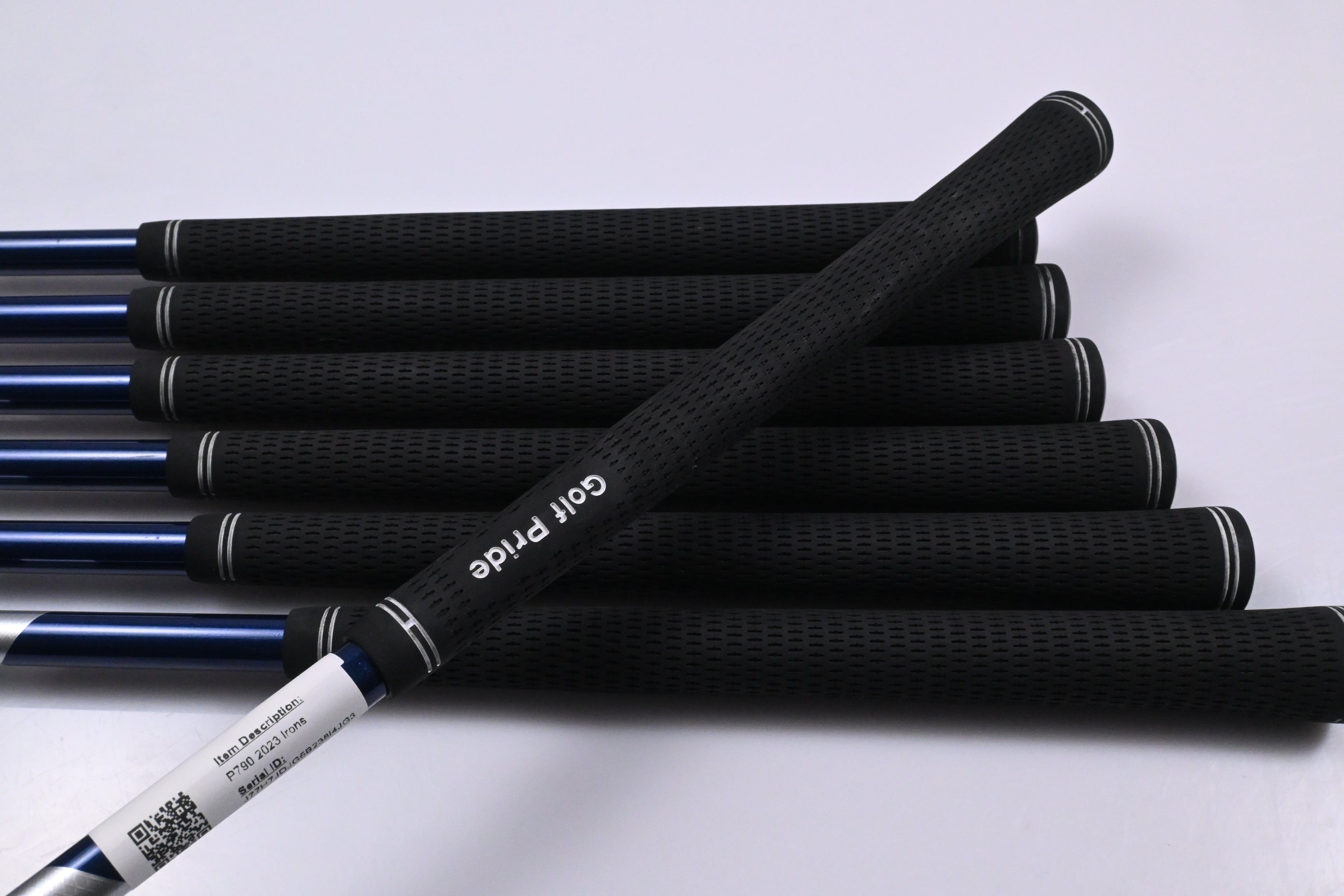 Taylormade P790 2023 Irons / 5-PW+AW / Regular Flex Fujikura Ventus TR Blue 6