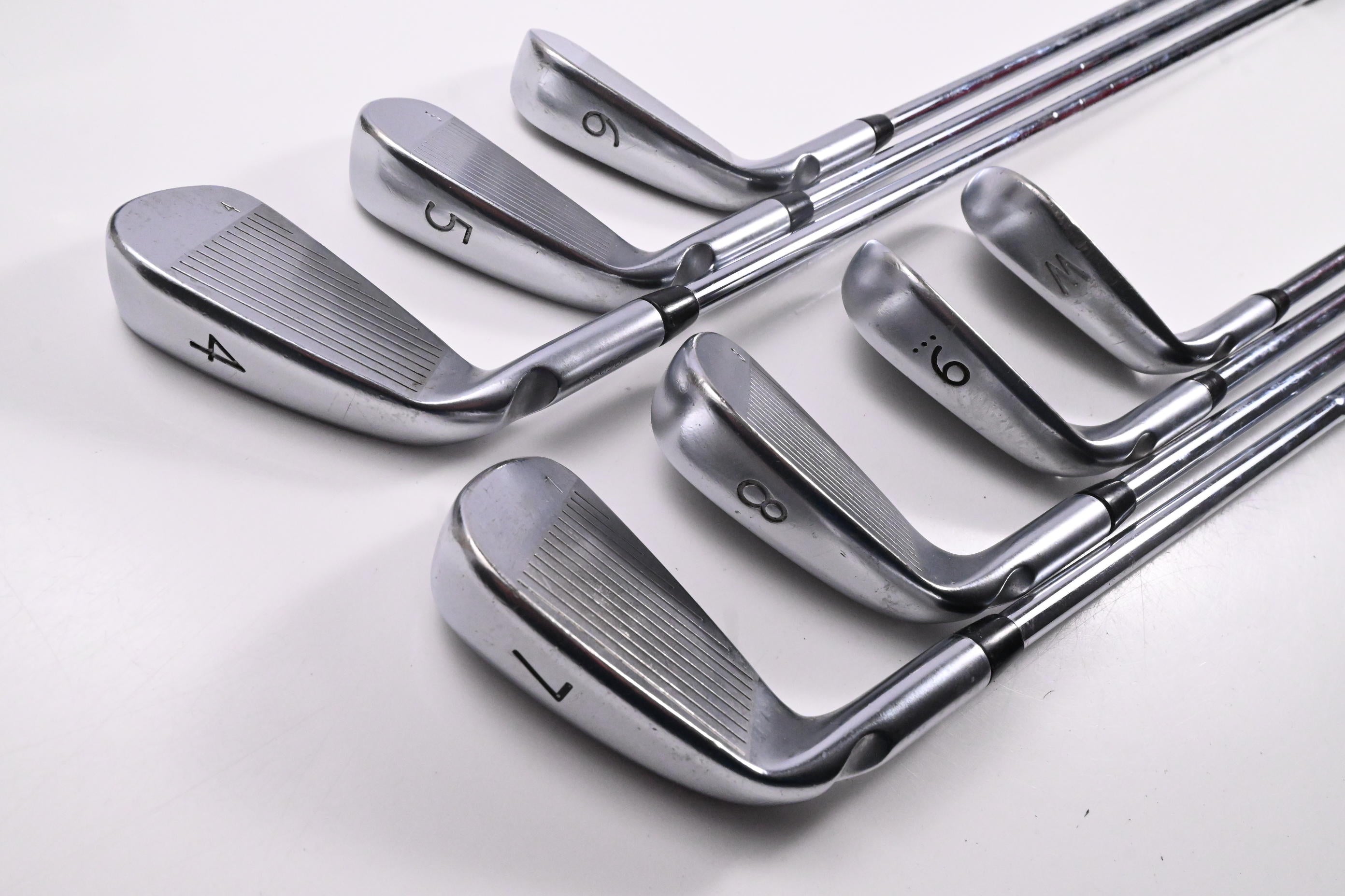 Ping i20 Irons / 4-PW / Blue Dot / Regular Flex Ping CFS Shafts