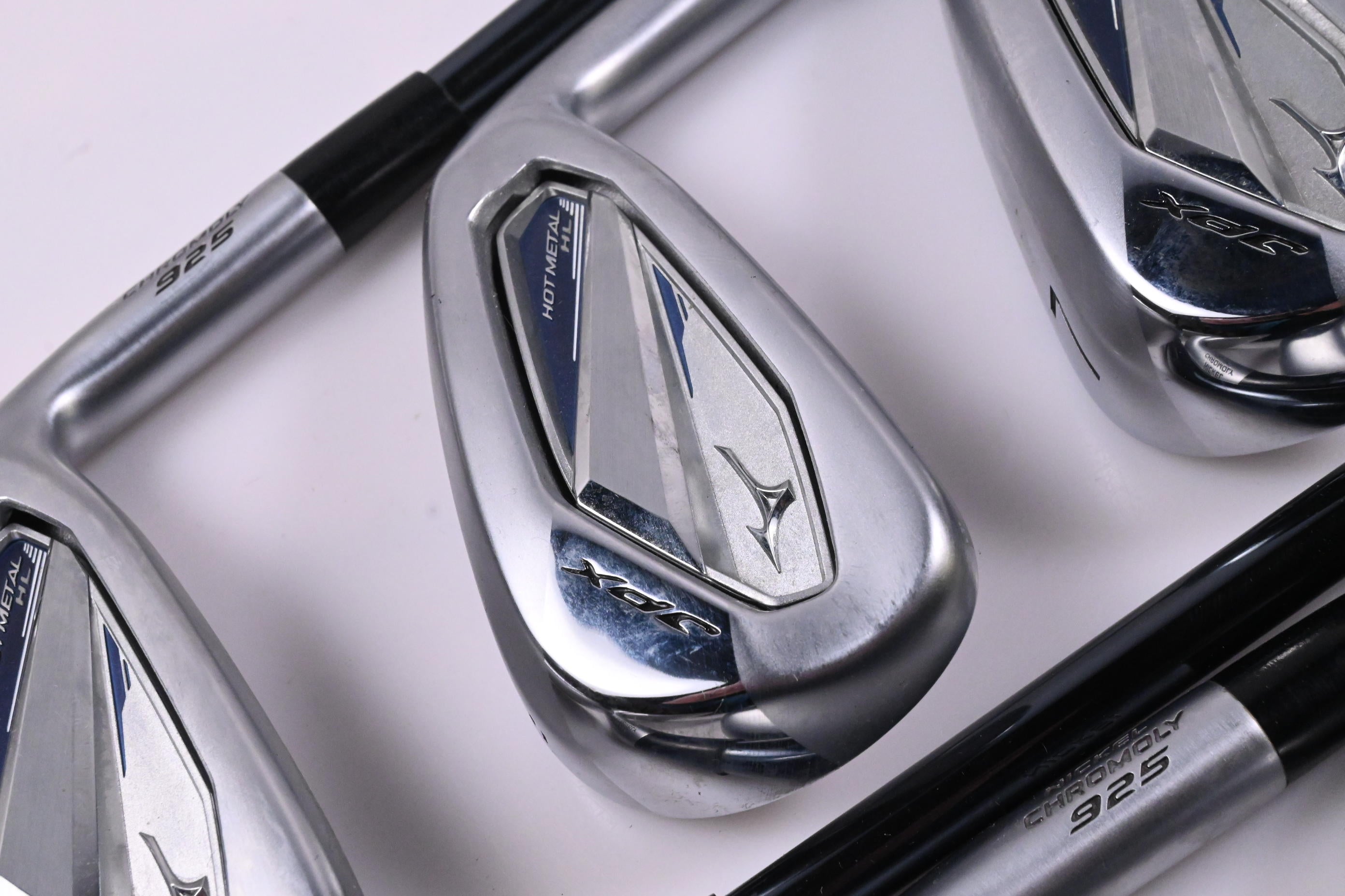Mizuno JPX 925 Hot Metal HL Irons / 5-PW / Regular Flex UST Recoil Dart ESX 60