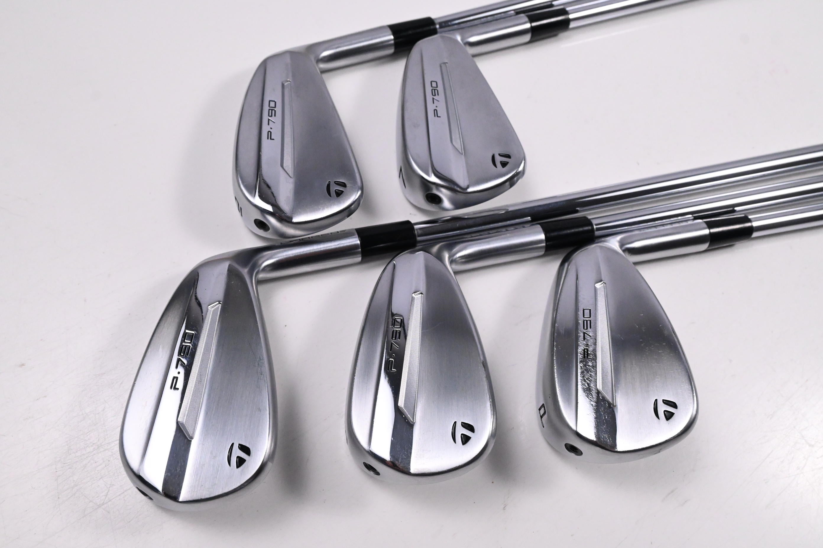 Taylormade P790 2025 Irons / 6-PW / Regular Plus Flex Project X Precision Shafts
