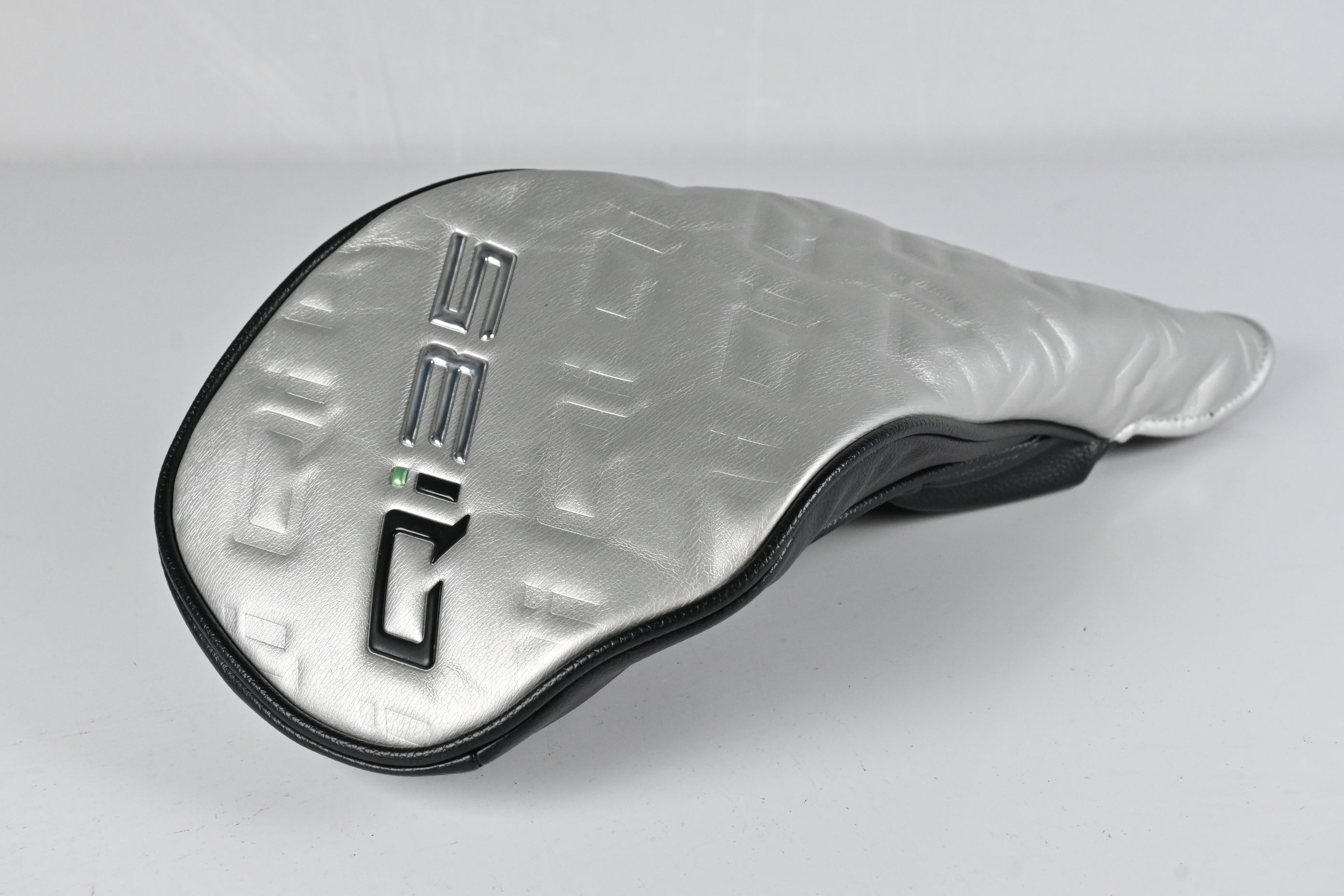 Taylormade Qi35 Driver / 9 Degree / Regular Flex KBS MAX HL 50 Shaft