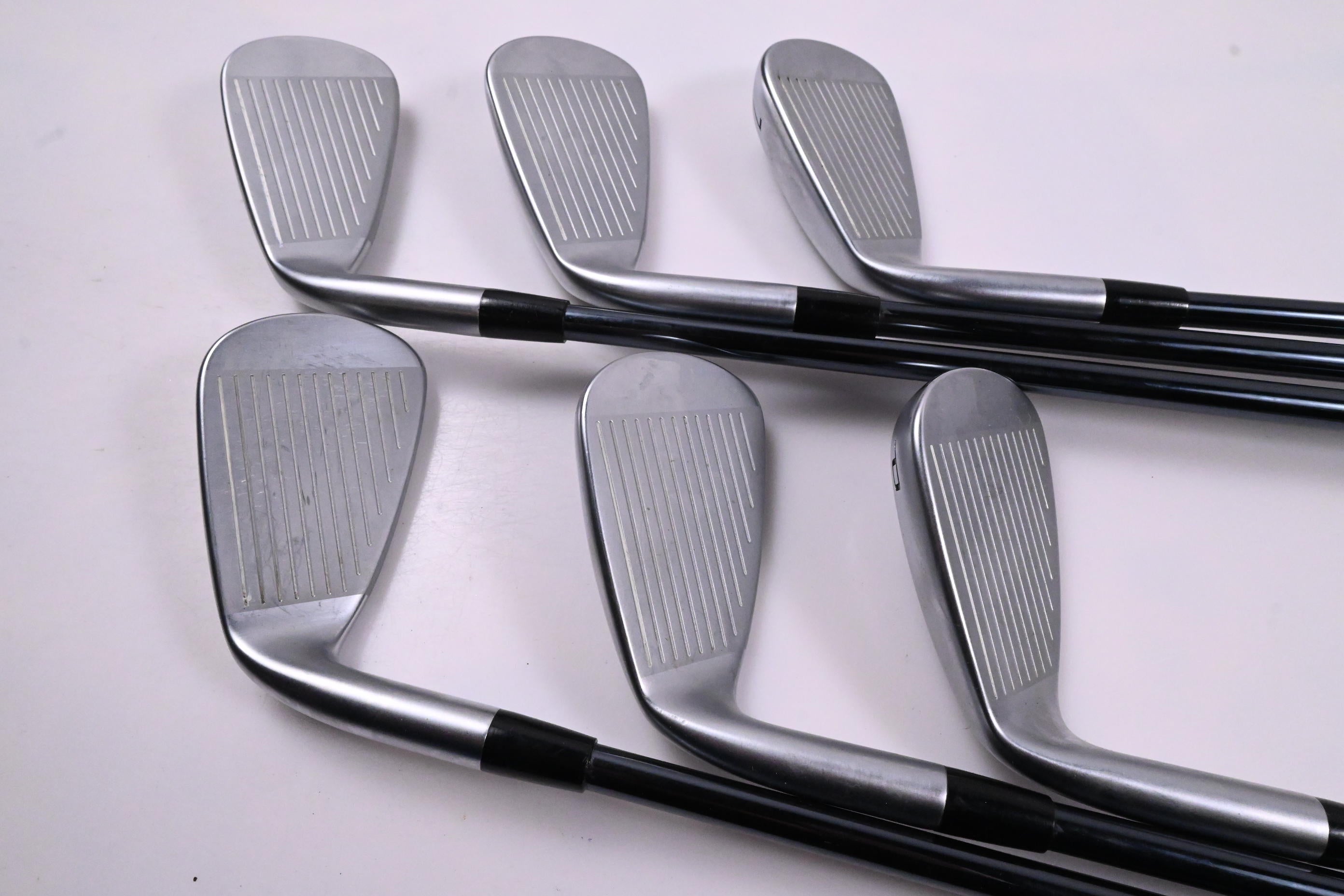 Mizuno JPX 925 Hot Metal HL Irons / 5-PW / Regular Flex UST Recoil Dart ESX 60
