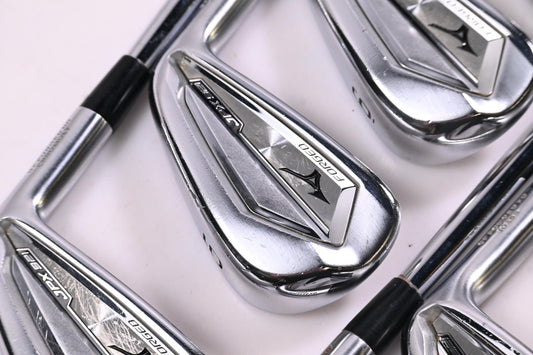 Mizuno JPX 921 Forged Irons / 4-PW+GW / Regular Flex Dynamic Gold 105 R300