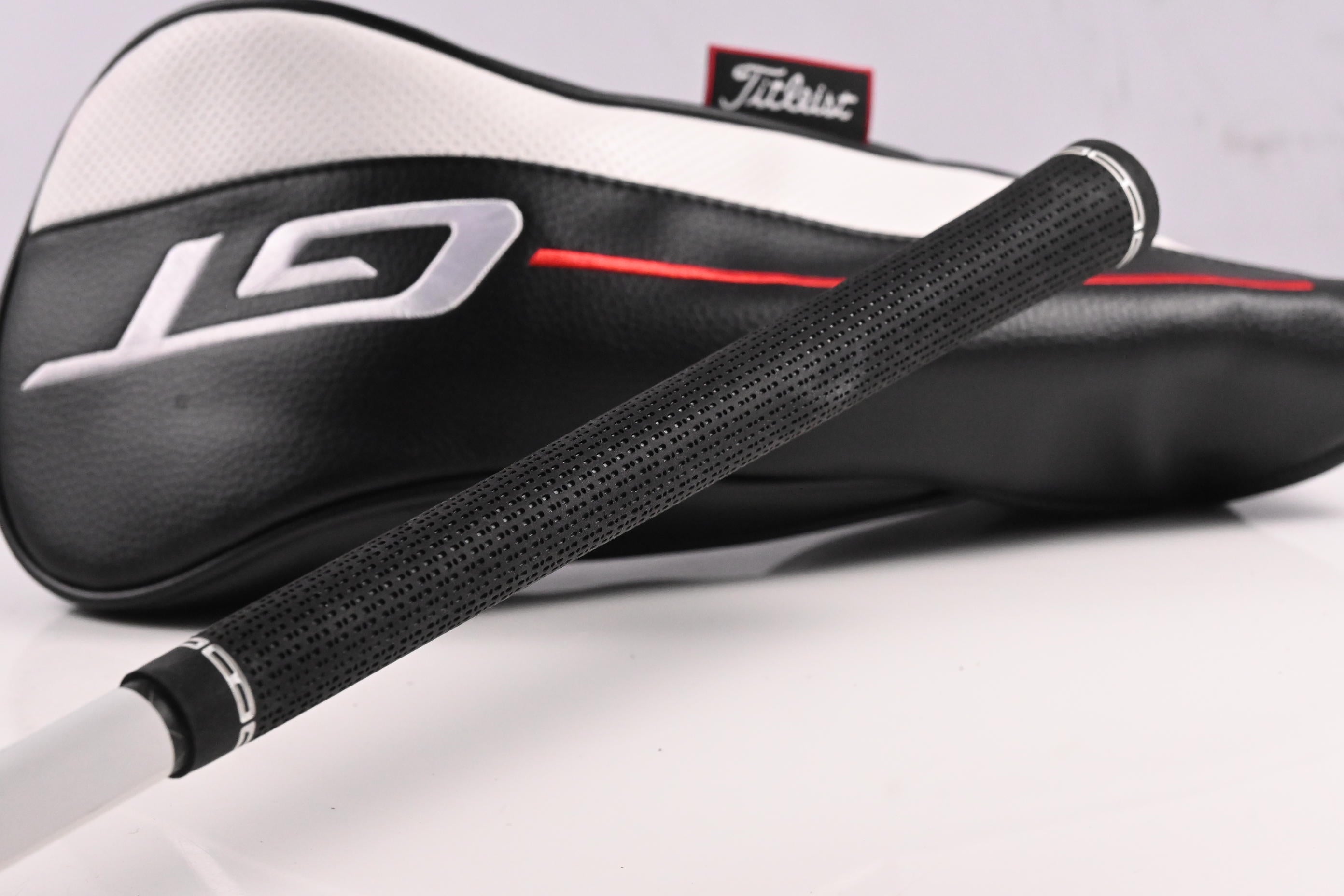Titleist GT2 Driver / 8 Degree / Stiff Flex Tensei 1K Blue 55 Shaft