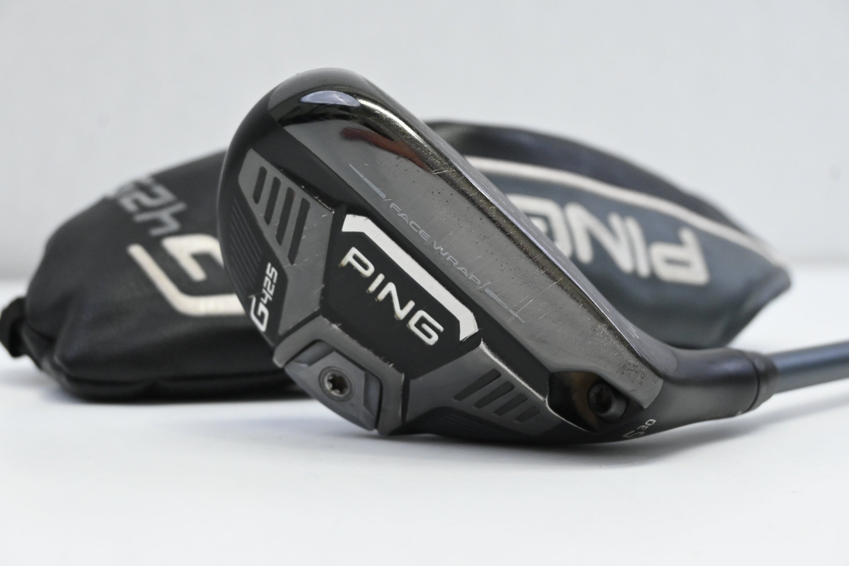 Ping G425 #6 Hybrid / 30 Degree / Senior Flex Ping Alta CB Slate 70 Shaft