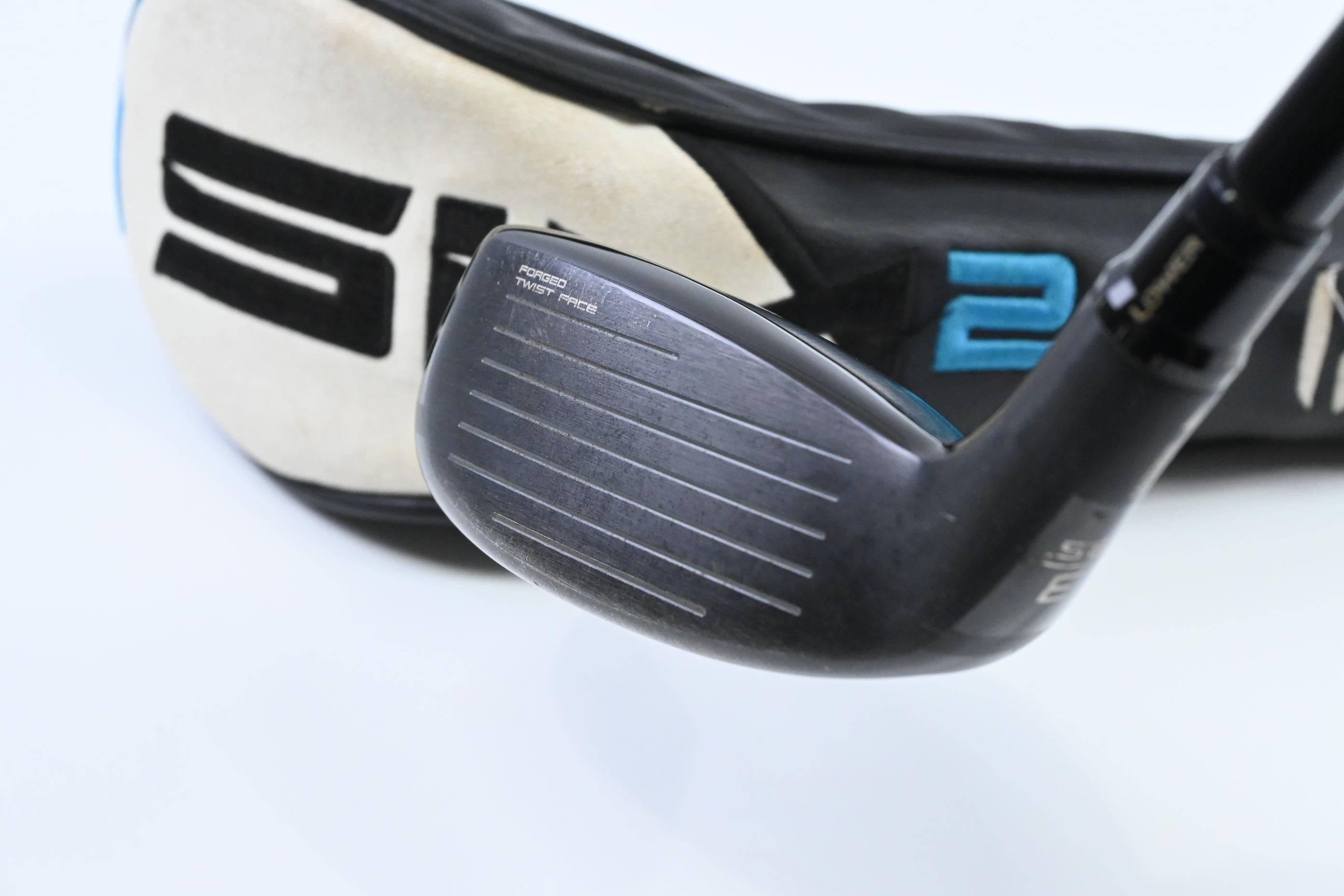 Taylormade SIM2 #3 Hybrid / 19.5 Degree / Stiff Flex Tensei AV Raw Blue 80 Shaft