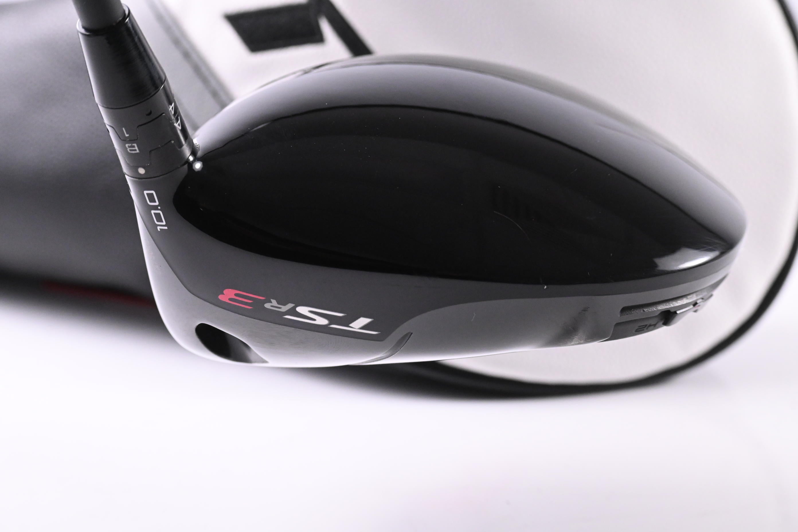Titleist TSR3 Driver / 10 Degree / Regular Flex HZRDUS CB Red 50 Shaft