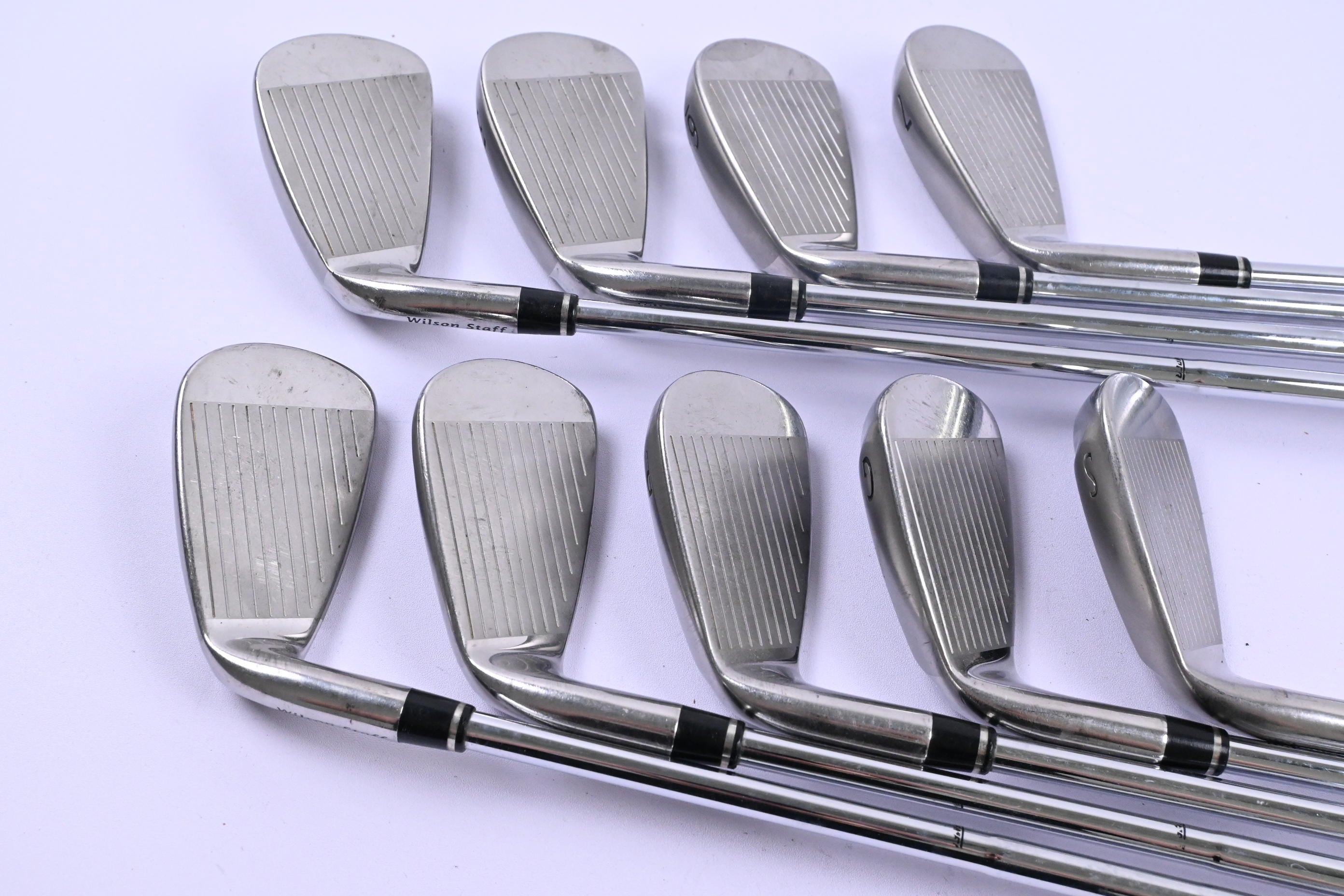 Wilson D100 Irons / 4-PW+GW+SW / Stiff Flex Dynamic Gold S300 Shafts