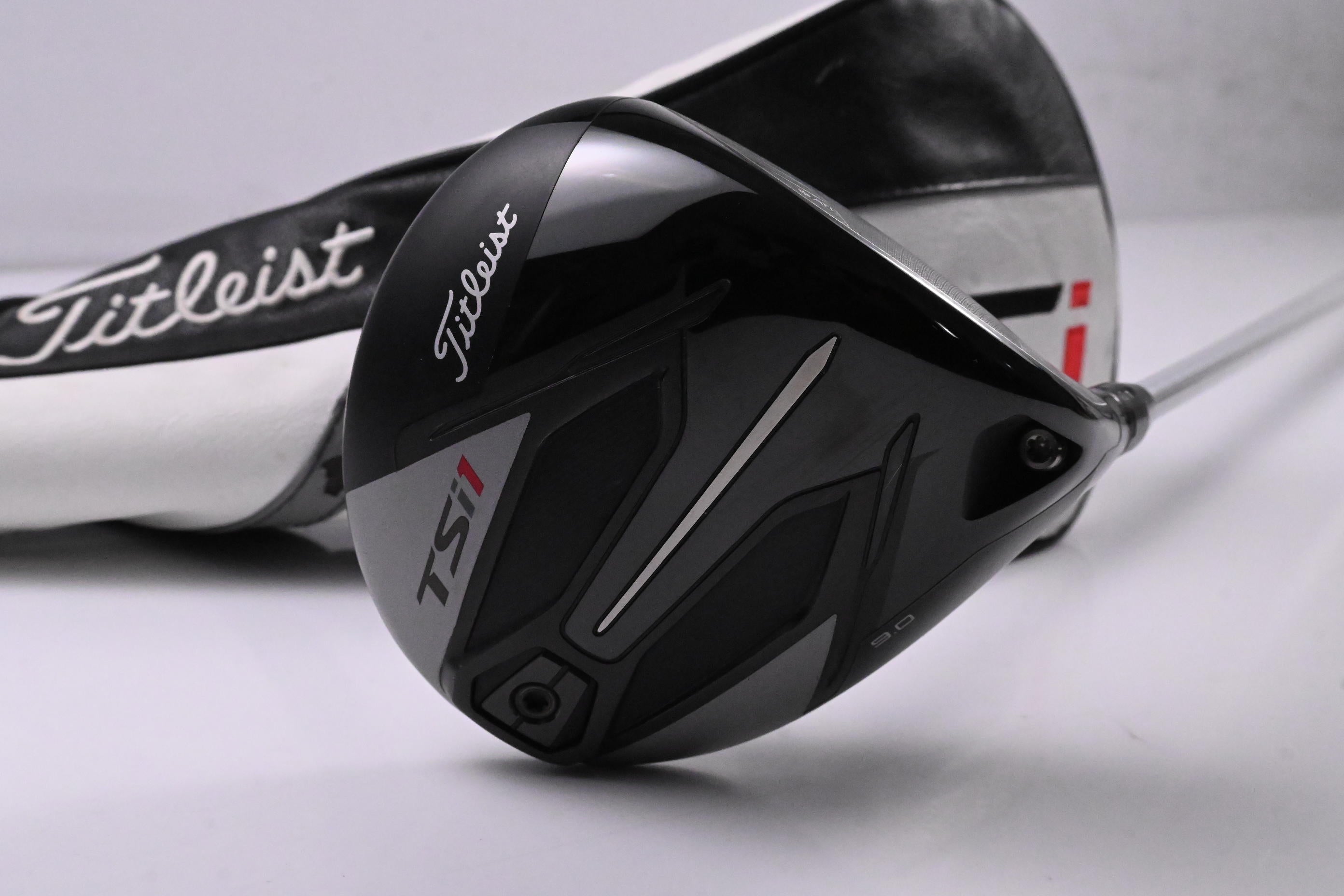 Titleist TSi1 Driver / 9 Degree / Regular Flex Aldila Ascent UL 40 Shaft