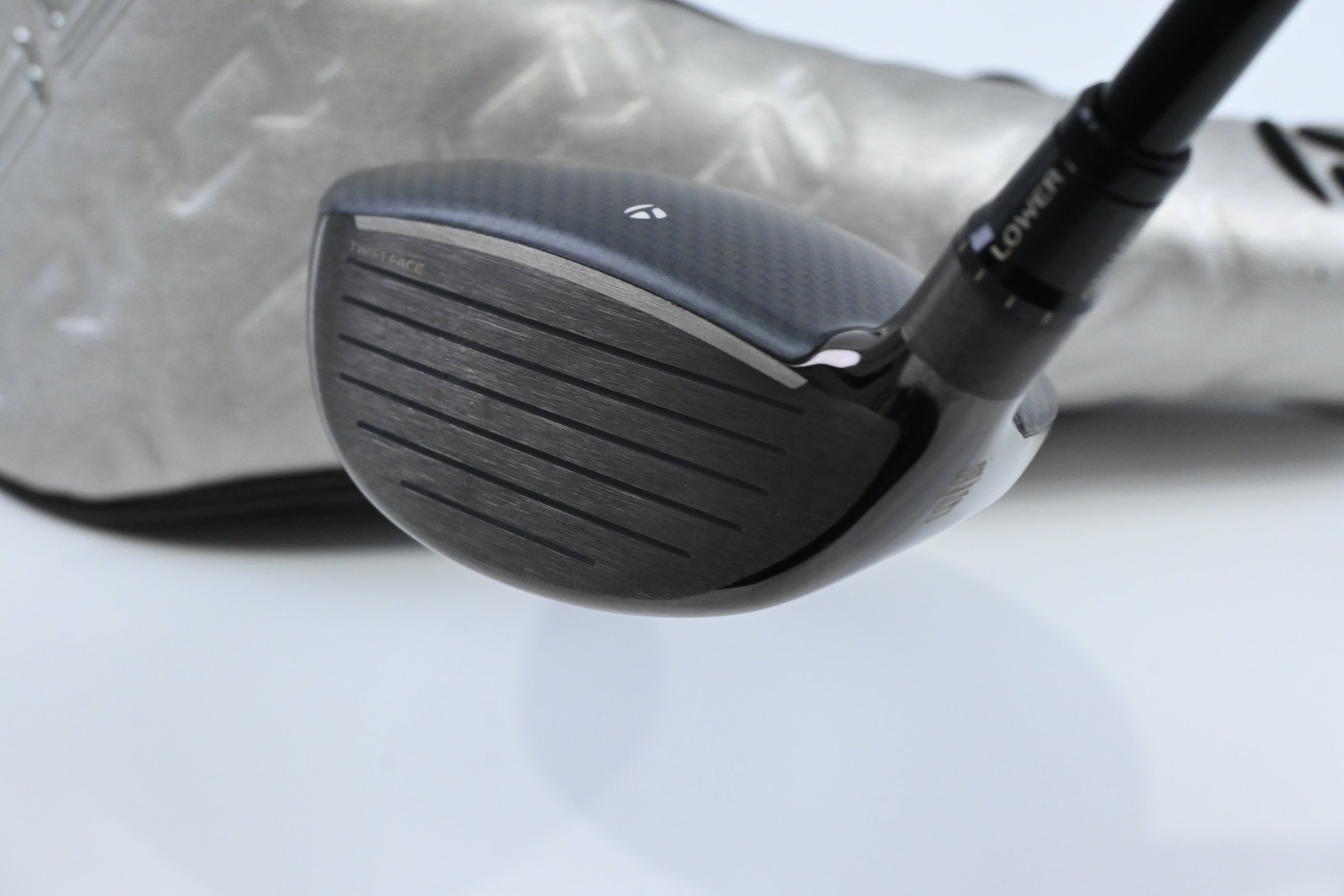 Taylormade Qi35 Tour #5 Wood / 18 Degree / X-Flex Kai'li Blue 70 Shaft