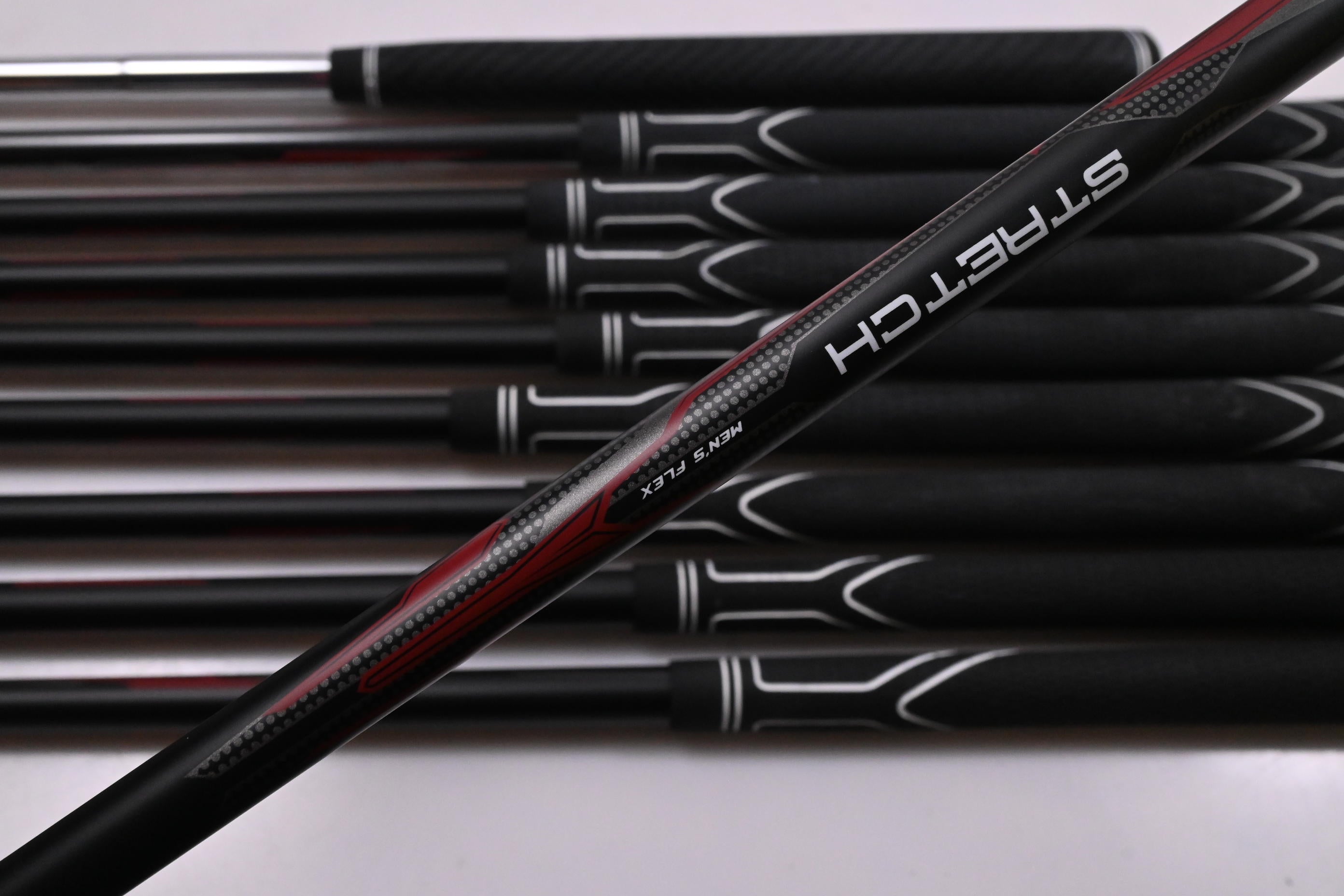 Wilson Stretch XLS Package Set / Woods, Irons, Putter, Bag