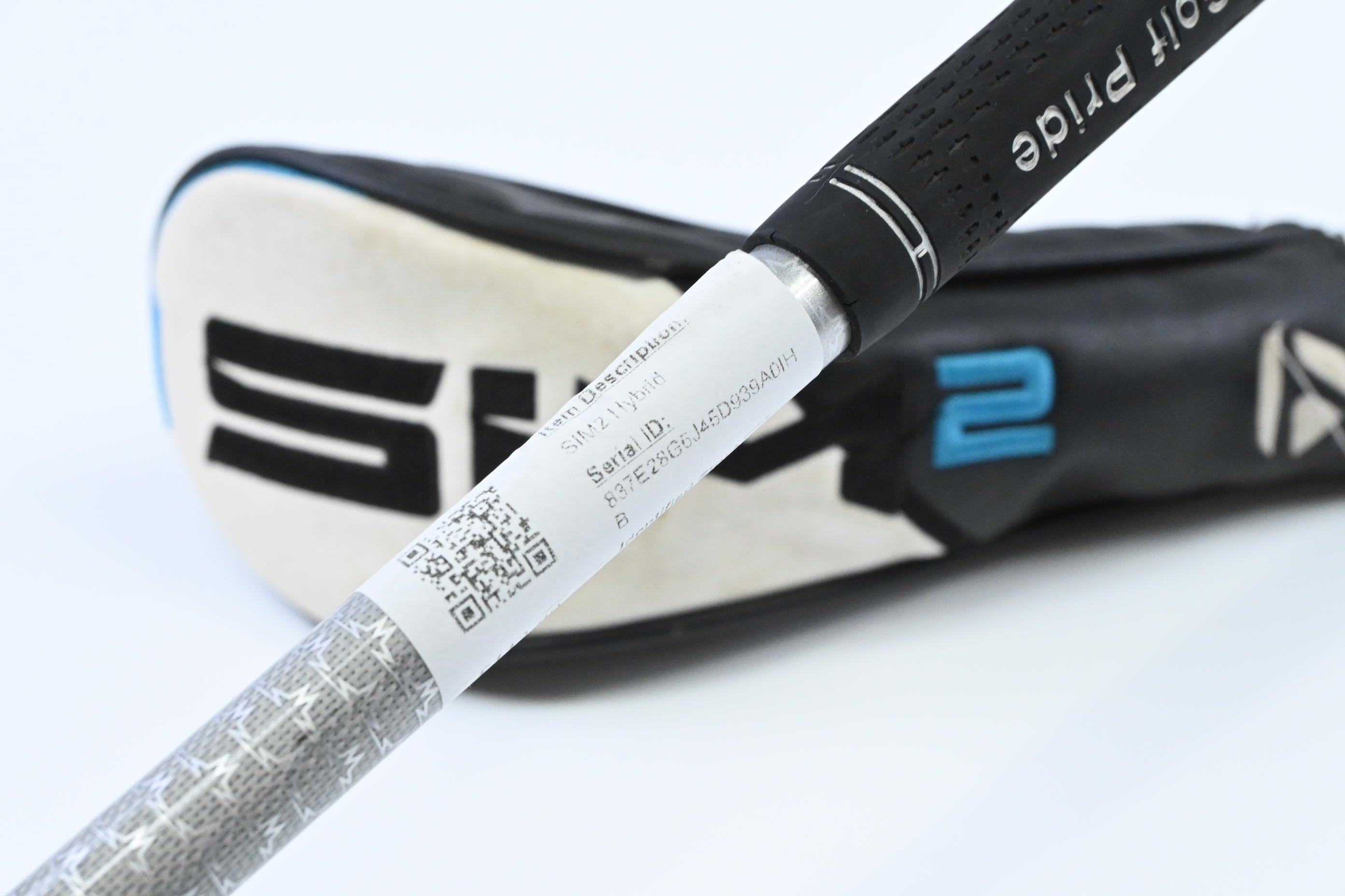 Taylormade SIM2 #3 Hybrid / 19.5 Degree / Stiff Flex Tensei AV Raw Blue 80 Shaft