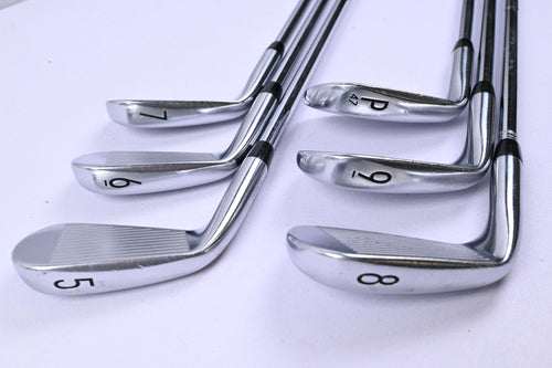 Titleist MB 620 Irons / 5-PW / Stiff Flex Dynamic Gold S300 Shafts
