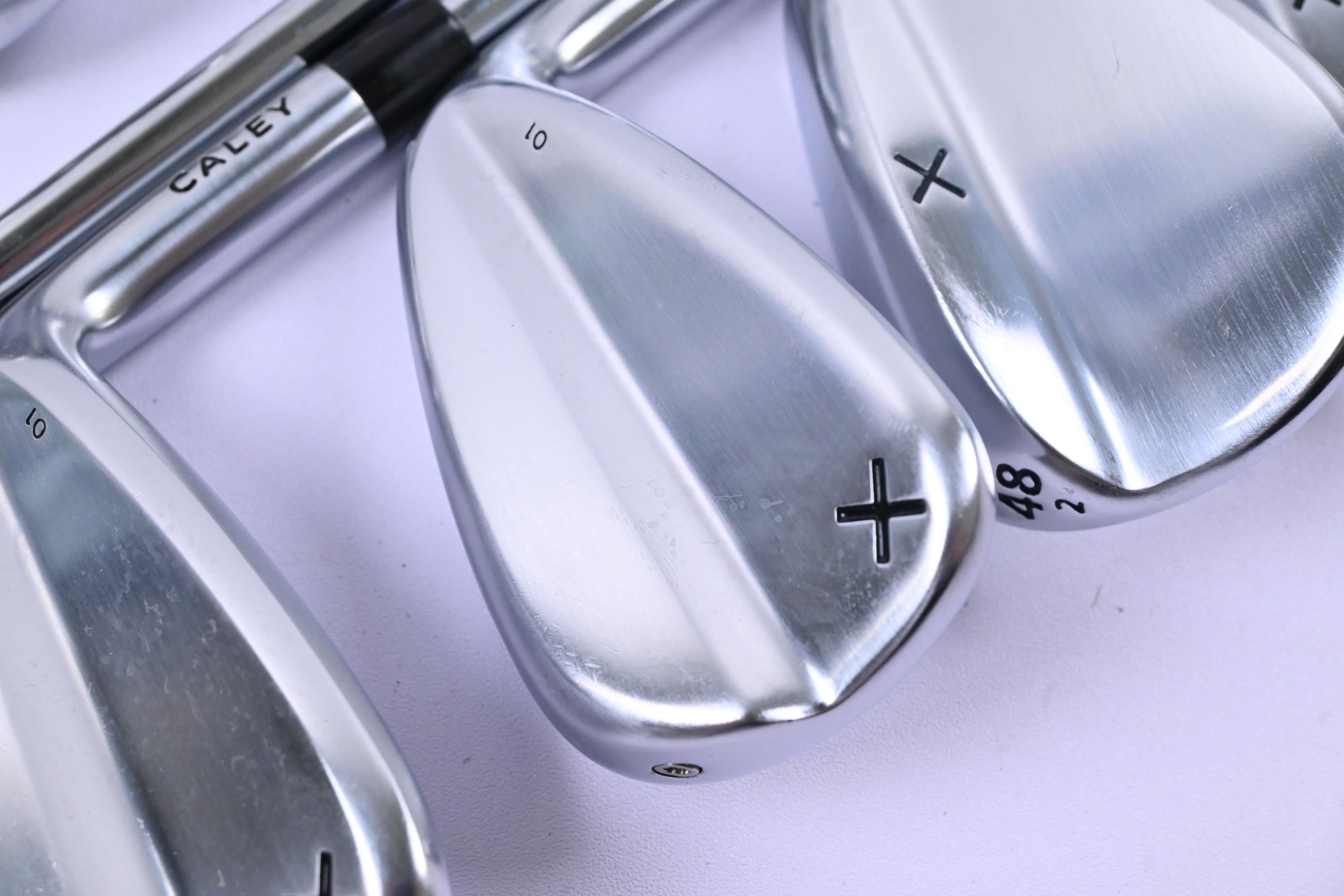 Caley 01 Irons / 4-PW+GW+SW / Stiff Flex KBS Tour Lite Shafts