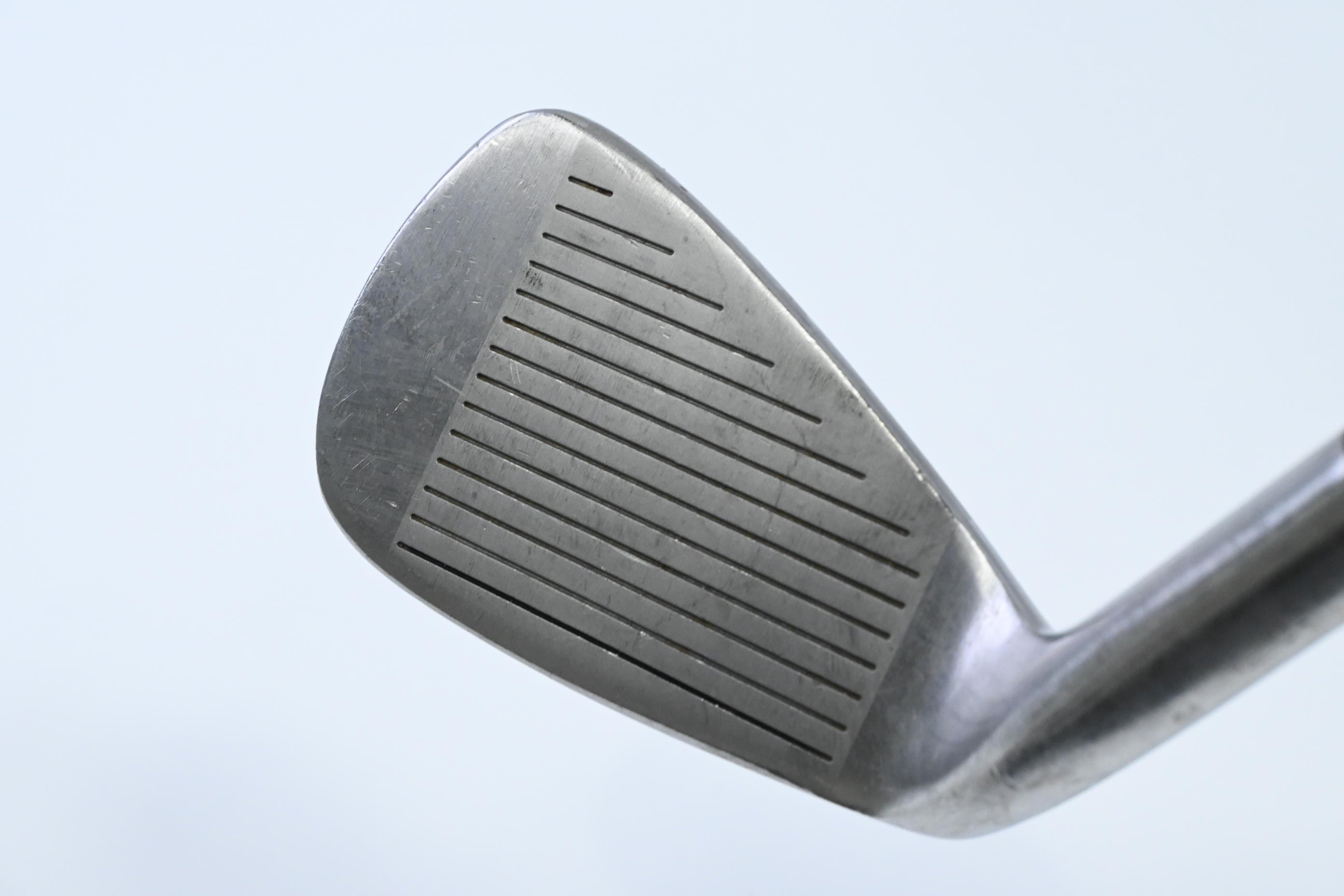 Wilson Deep Red Maxx #6 Iron / Regular Flex Wilson Deep Red Shaft