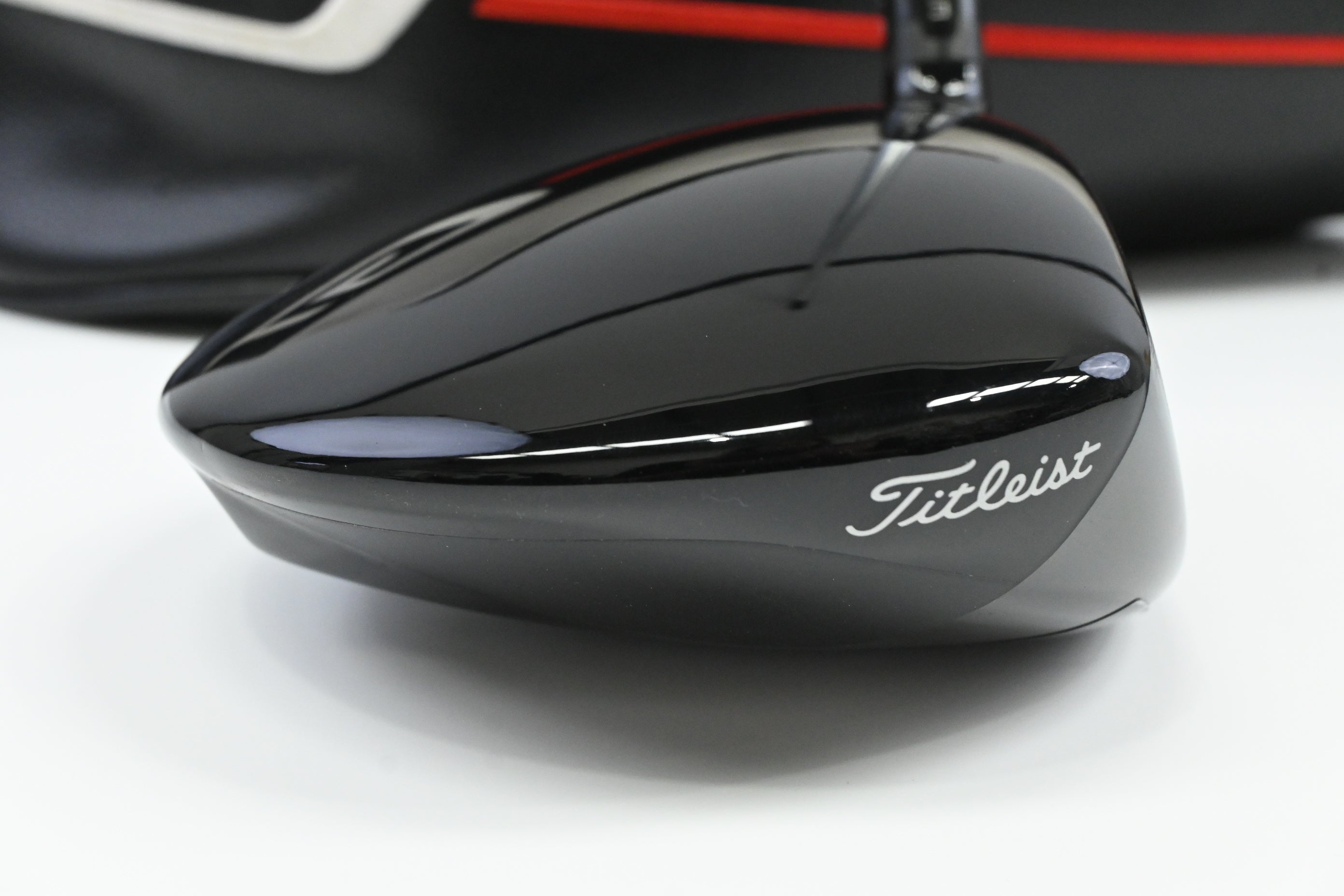 Titleist GT1 Driver / 12 Degree / Regular Flex Fujikura Air Speeder 40 Shaft
