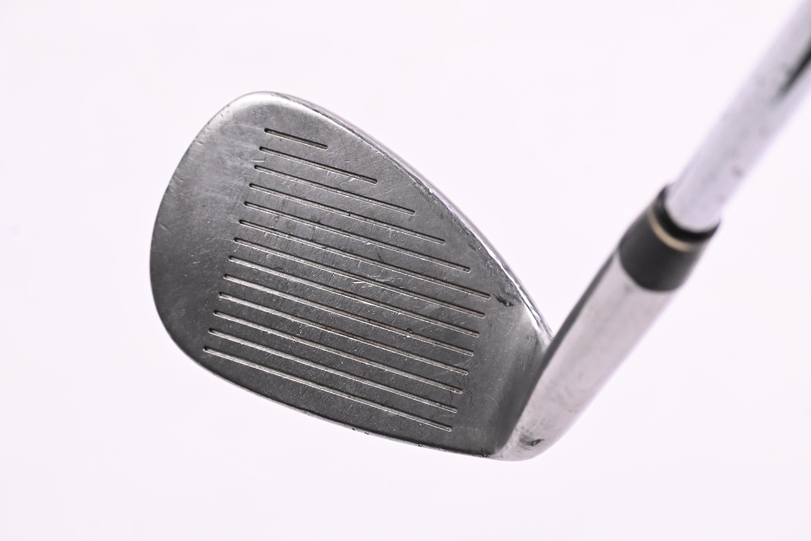 Wilson Staff TW5 Gap Wedge / 52 Degree / Wedge Flex Dynamic Gold Shaft