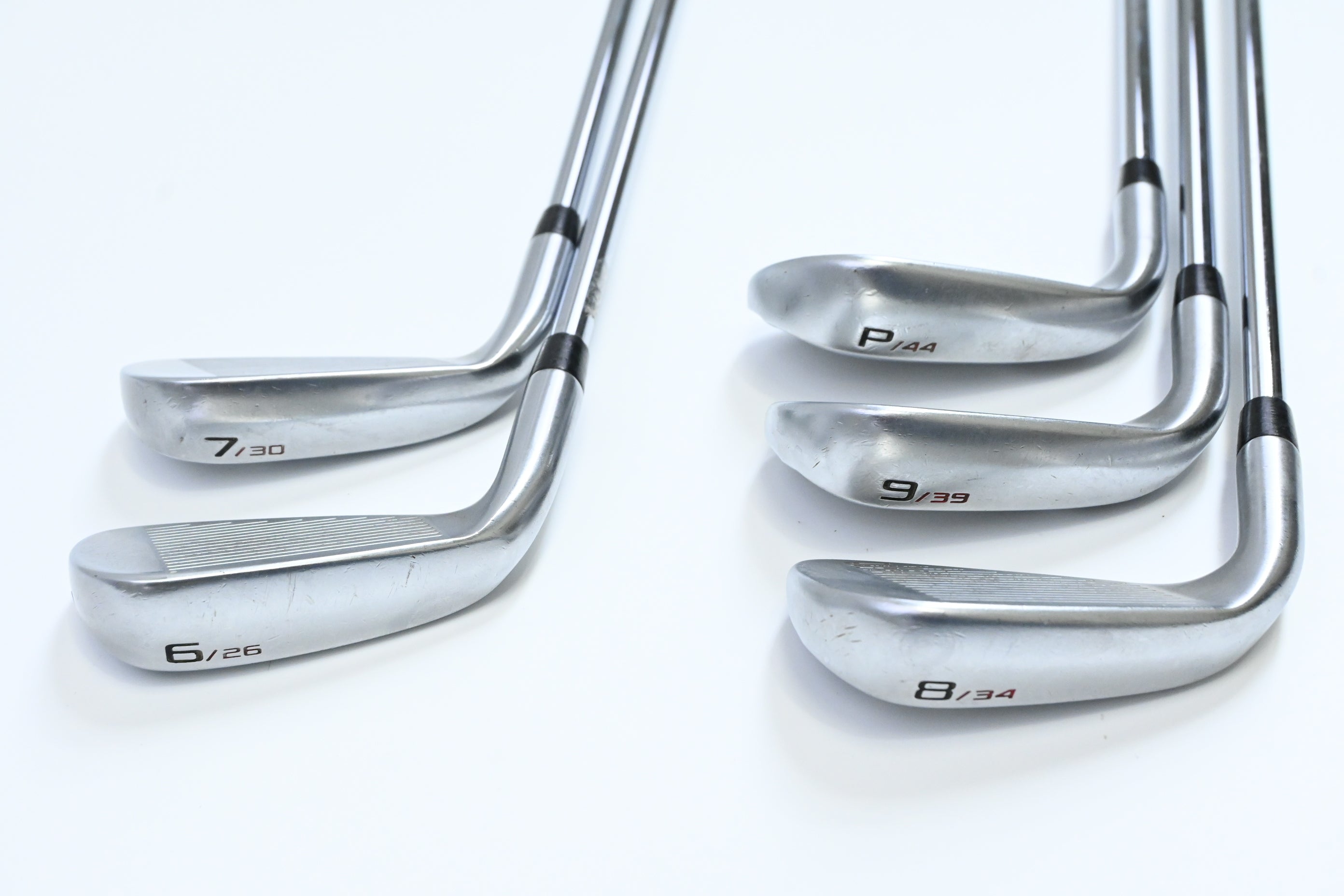 Cleveland Launcher UHX Irons / 6-PW / Regular Flex Dynamic Gold R300 DST 98