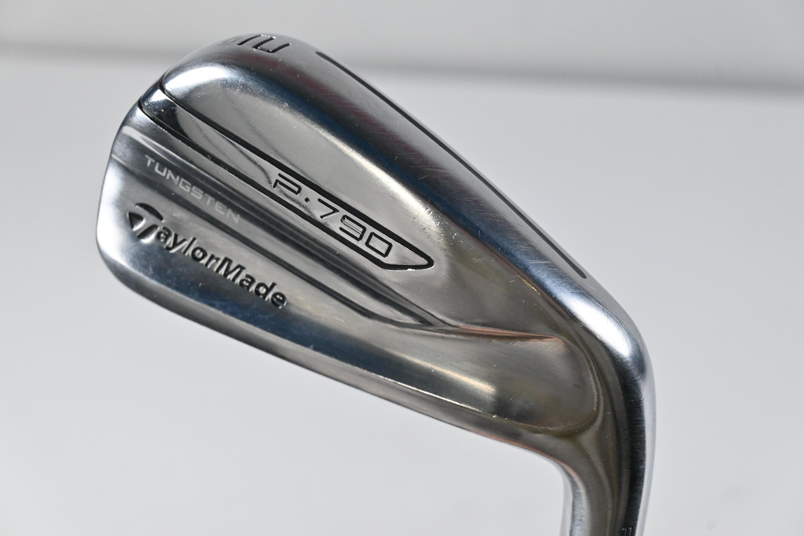 Taylormade P790 UDI 2017 #2 Iron / 17 Degree / Stiff Flex KBS Tour C-Taper 120