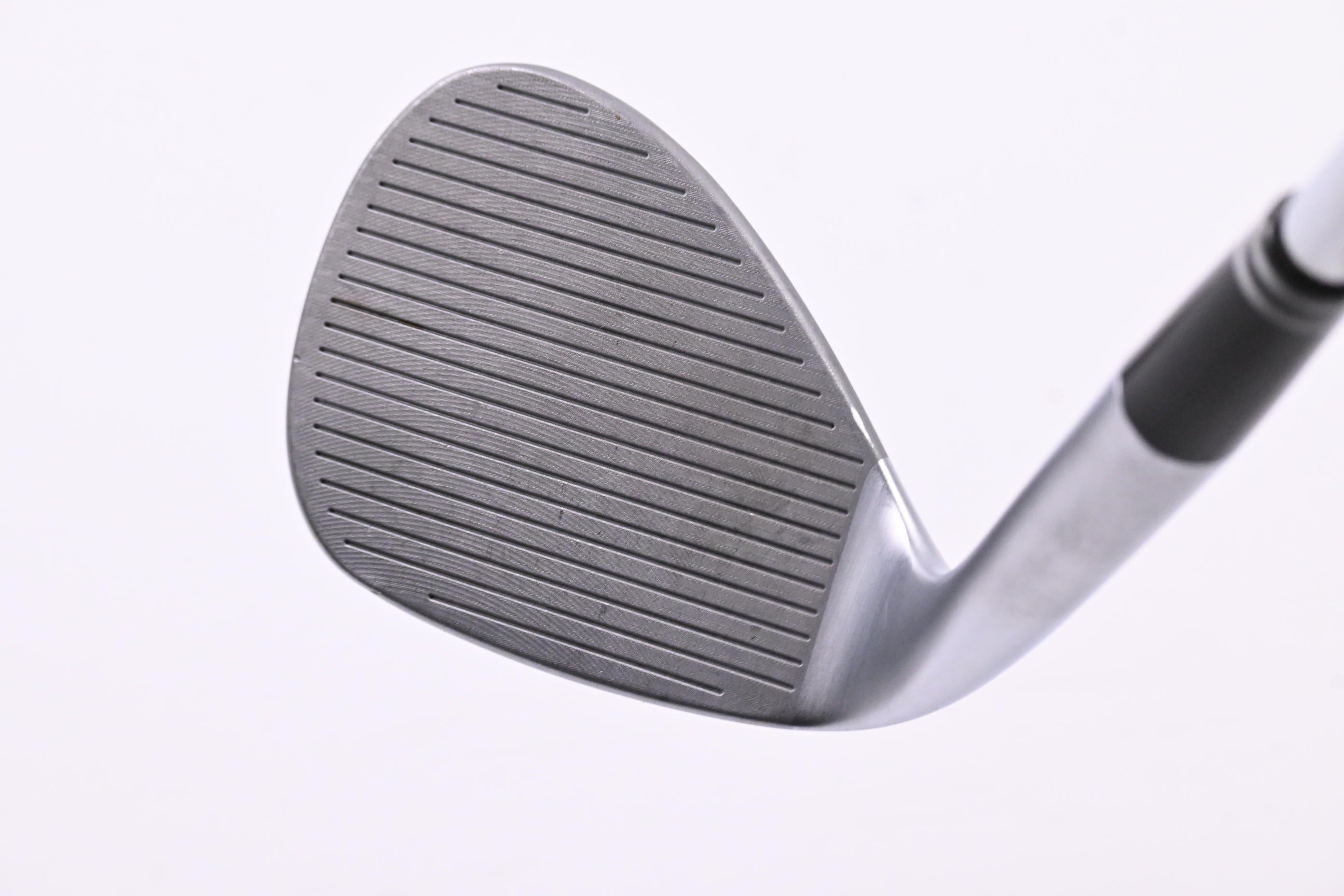 Cleveland RTX Full Face 2 Sand Wedge / 54 Degree / Wedge Flex Dynamic Gold Shaft