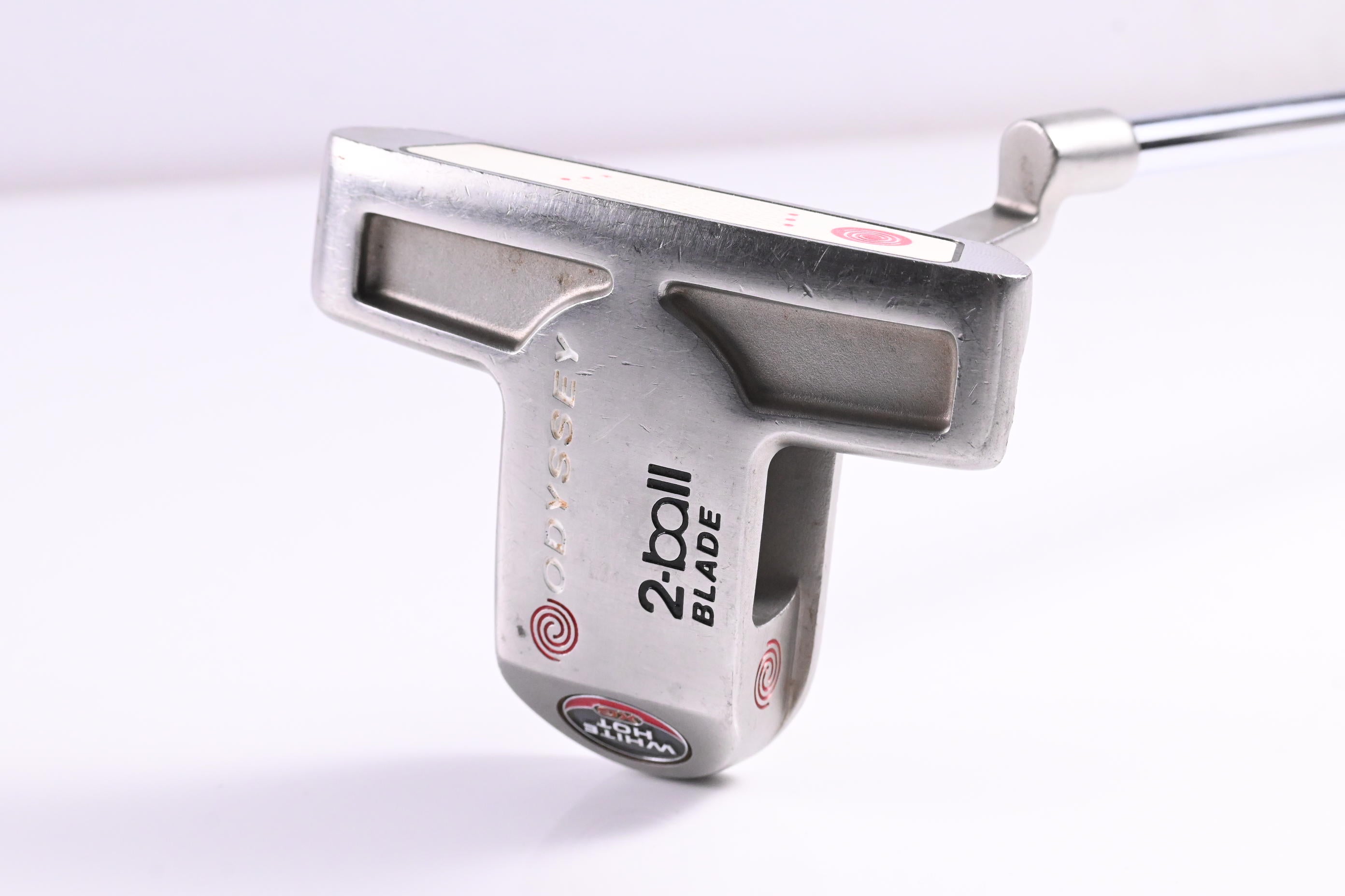 Odyssey White Hot XG 2-Ball Putter / 30 Inch