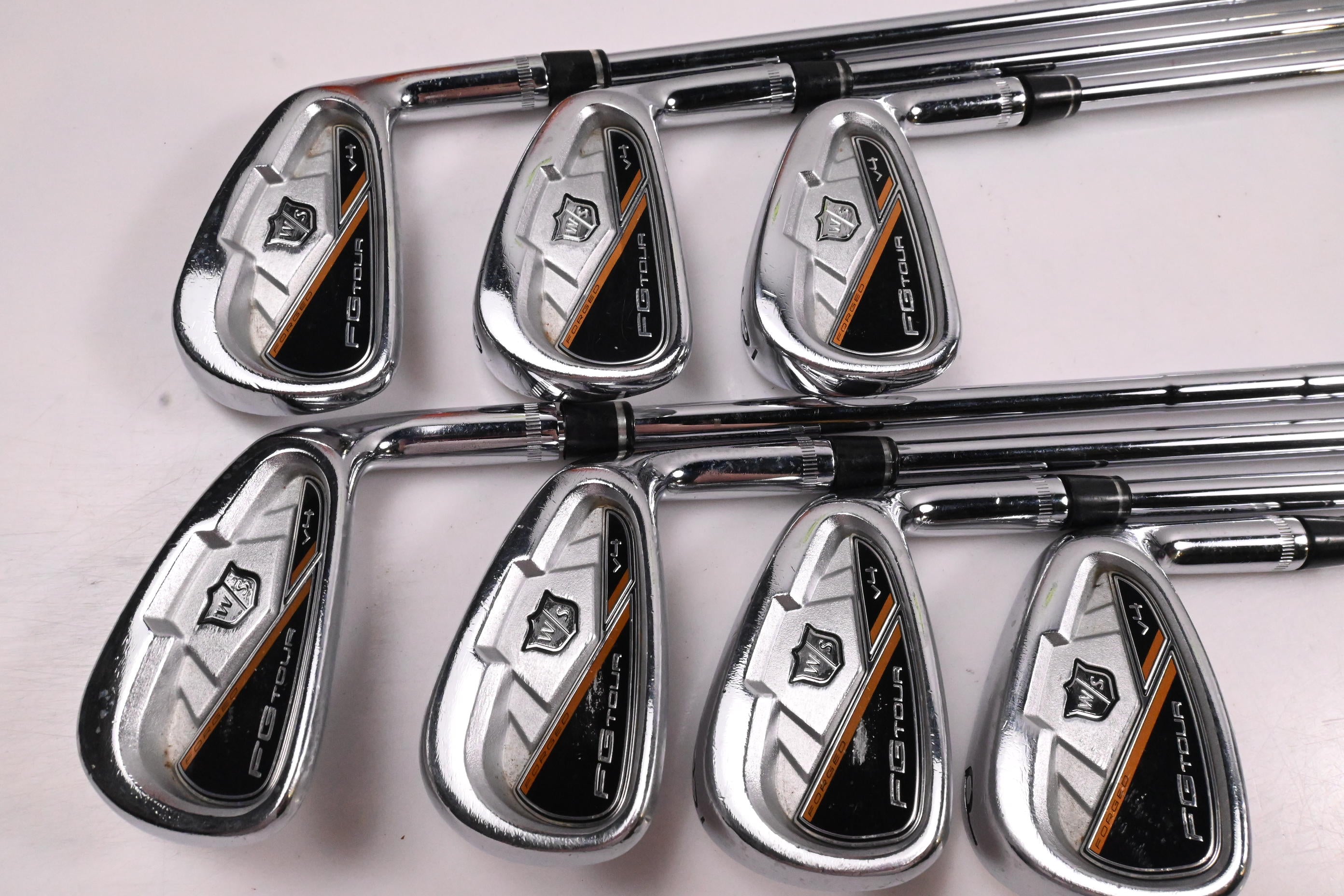 Wilson FG Tour V4 Irons / 4-PW / X-Flex Dynamic Gold Pro X100 Shafts
