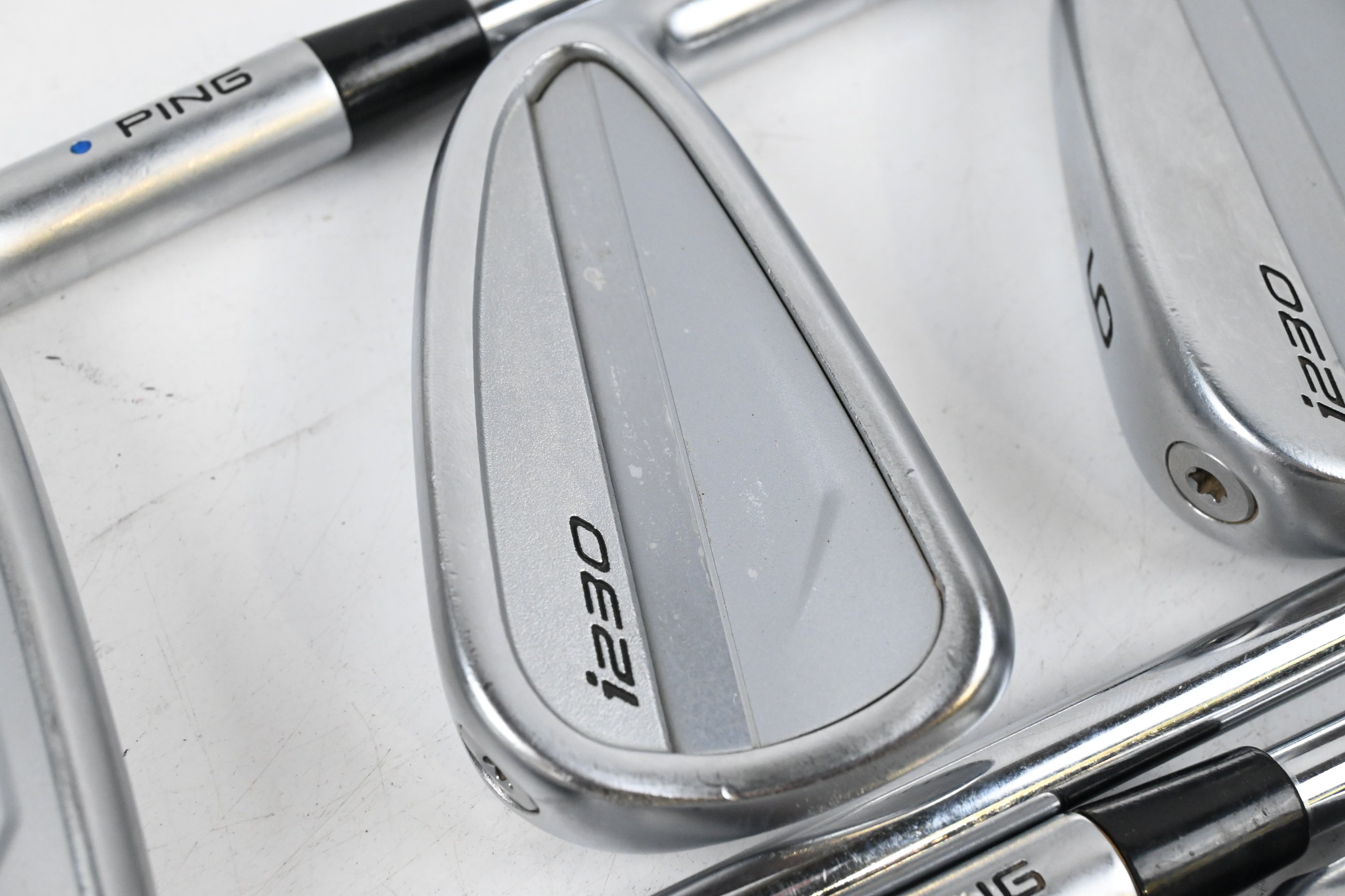 Ping i230 Irons / 4-PW / Blue Dot / Regular Flex Elevate MPH 95 Shafts