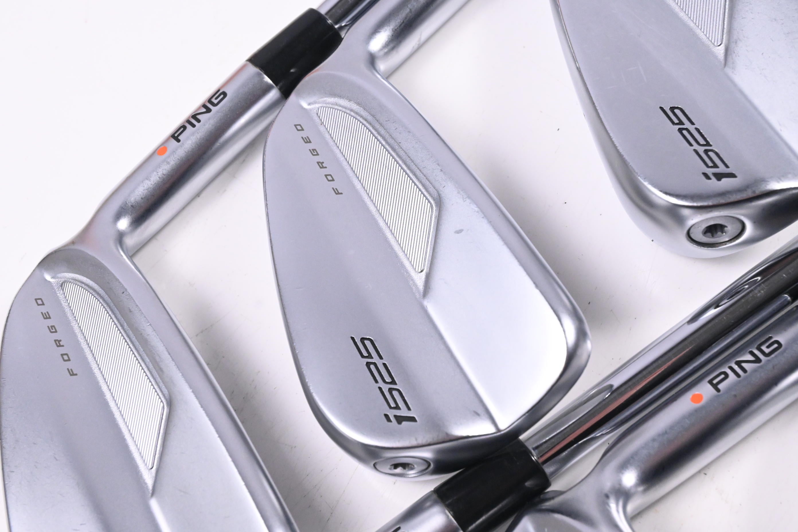 Ping i525 Irons / 5-PW / Orange Dot / Regular Flex KBS Tour 110 Shafts