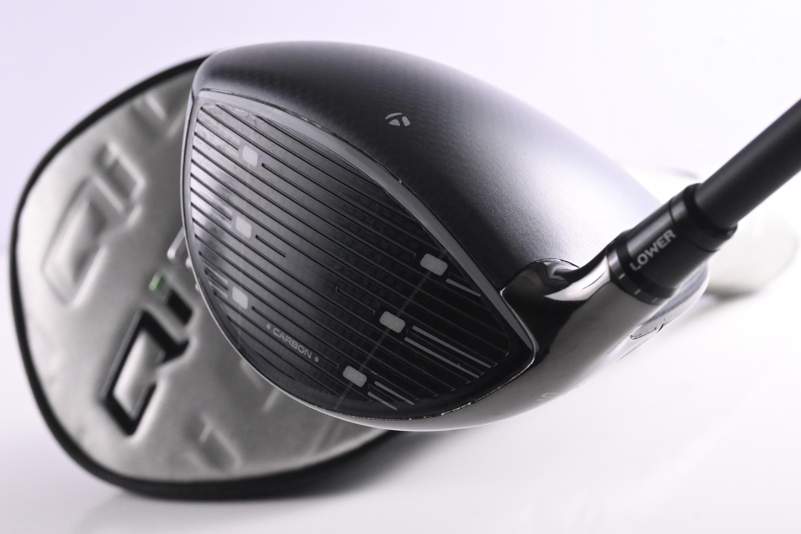 Taylormade Qi35 Driver / 10.5 Degree / Regular Flex Ventus Blue 5 Shaft