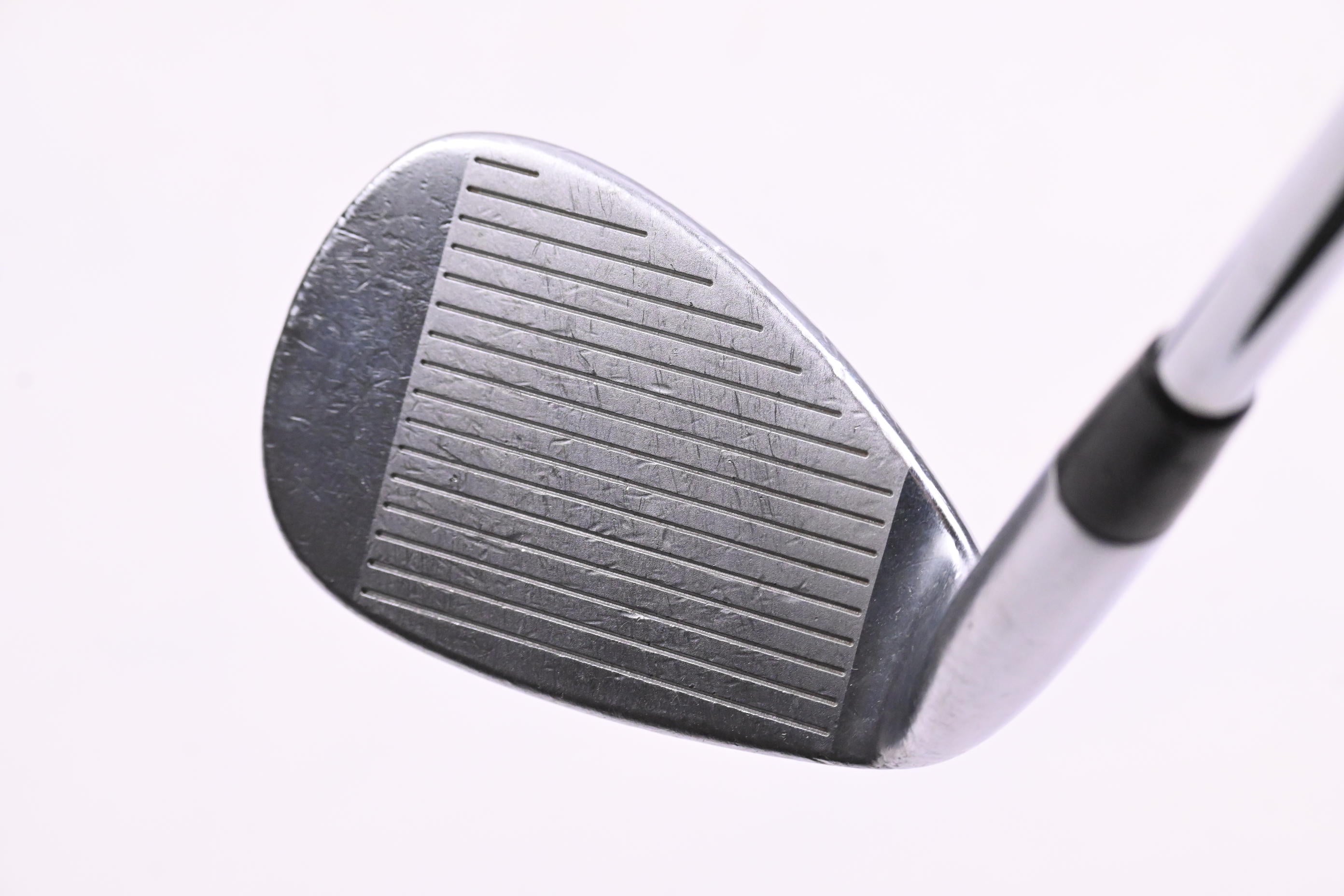 Maxfli Revolution Sand Wedge / 54 Degree / Regular Flex Dynalite Gold R300 Shaft