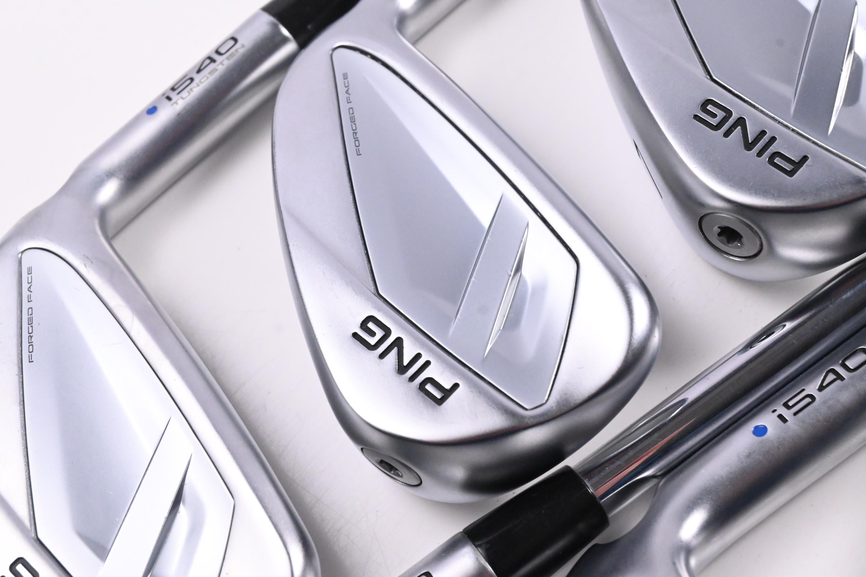 Ping i540 Irons / 5-PW / Blue Dot / Stiff Flex Dynamic Gold MID 100 S300 Shafts