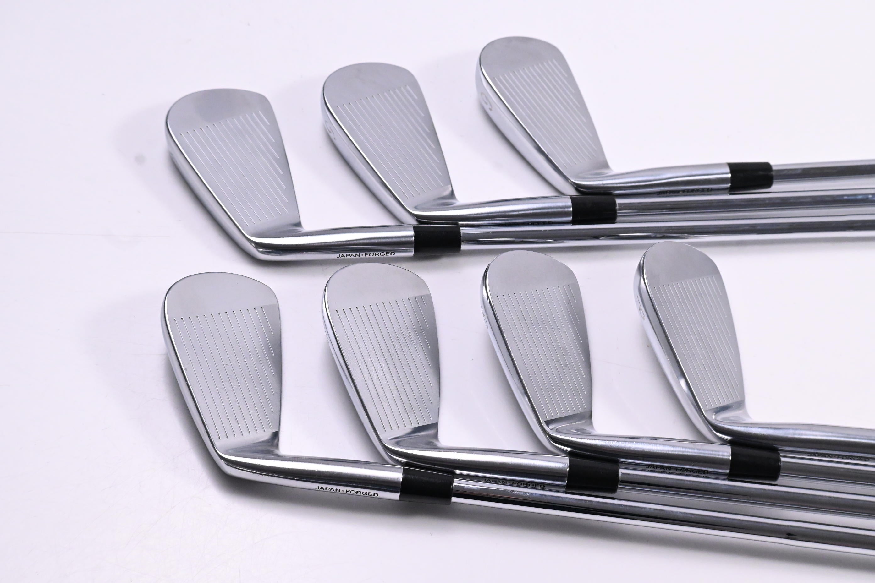 Vega Mizar Pro Irons / 4-PW / X-Flex Shimada Tour Mid Steel Shafts