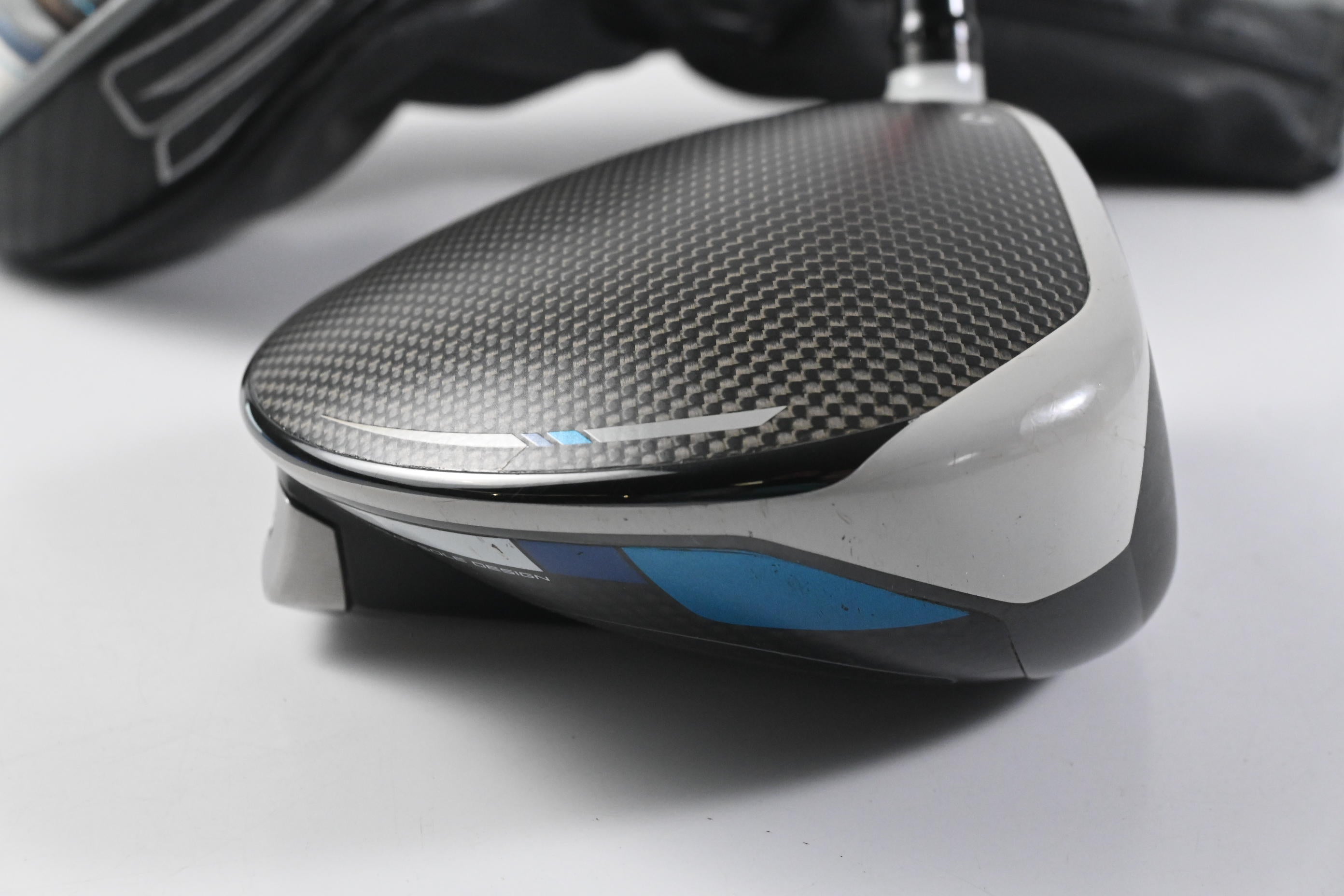 Taylormade SIM Max Driver / 10.5 Degree / Regular Flex Ventus Red 5 Shaft