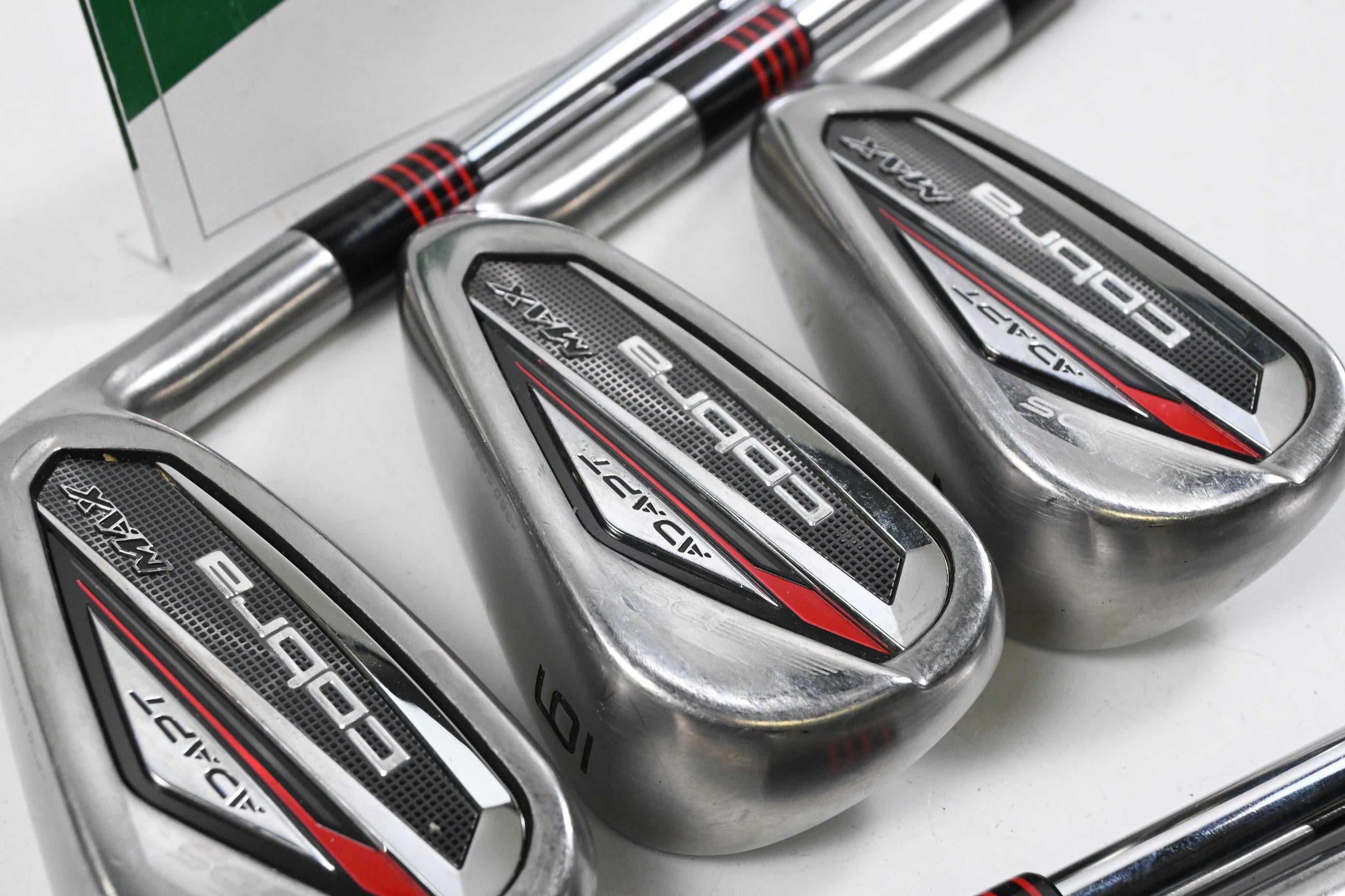 Cobra DS-Adapt Max Irons / 5-PW / Stiff Flex KBS Tour Lite Shafts