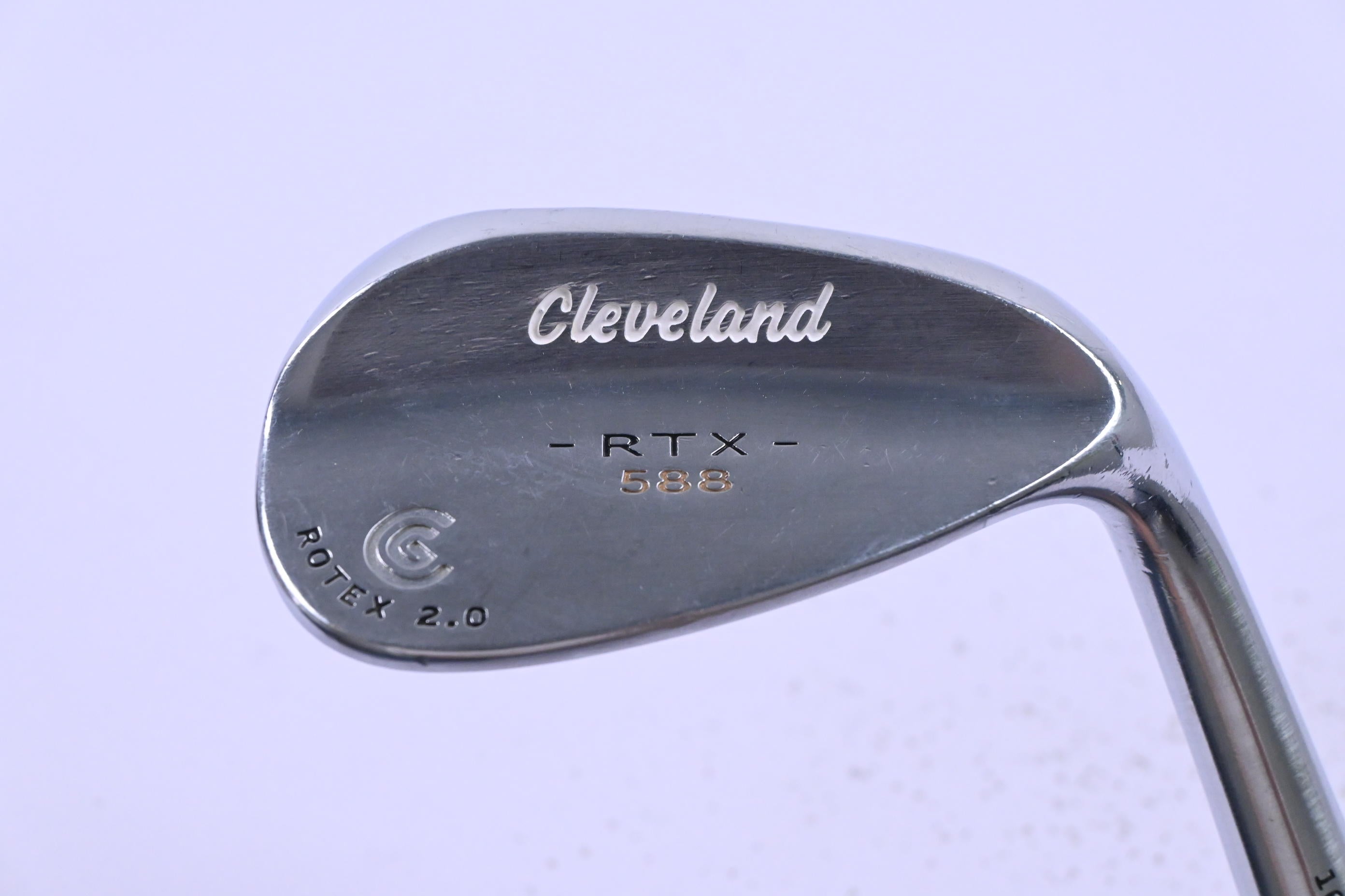 Cleveland 588 RTX Gap Wedge / 50 Degree / Wedge Flex Dynamic Gold Shaft