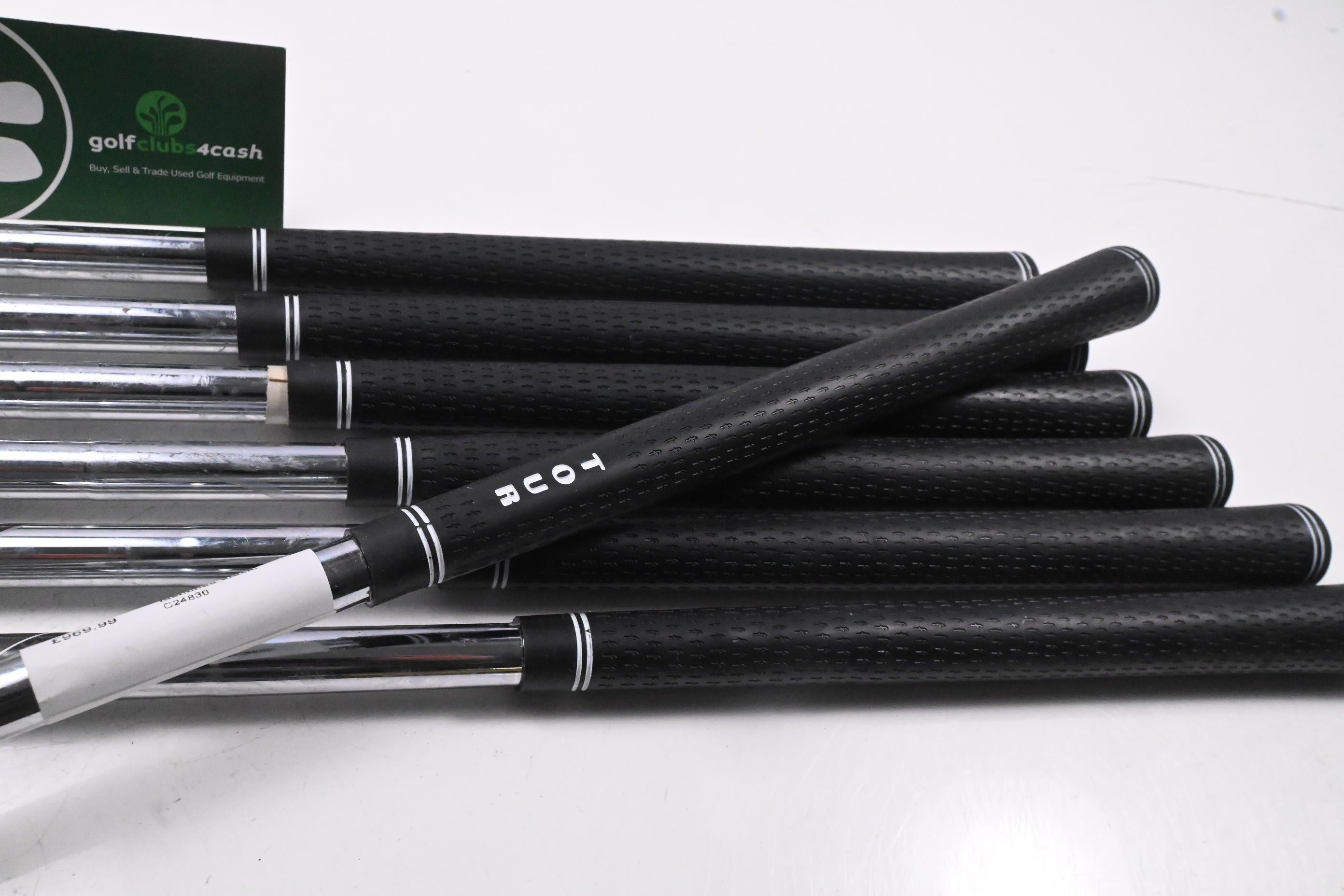 Taylormade P.7CB Irons / 4-PW / Stiff Flex Dynamic Gold Mid 115 S300 Shafts