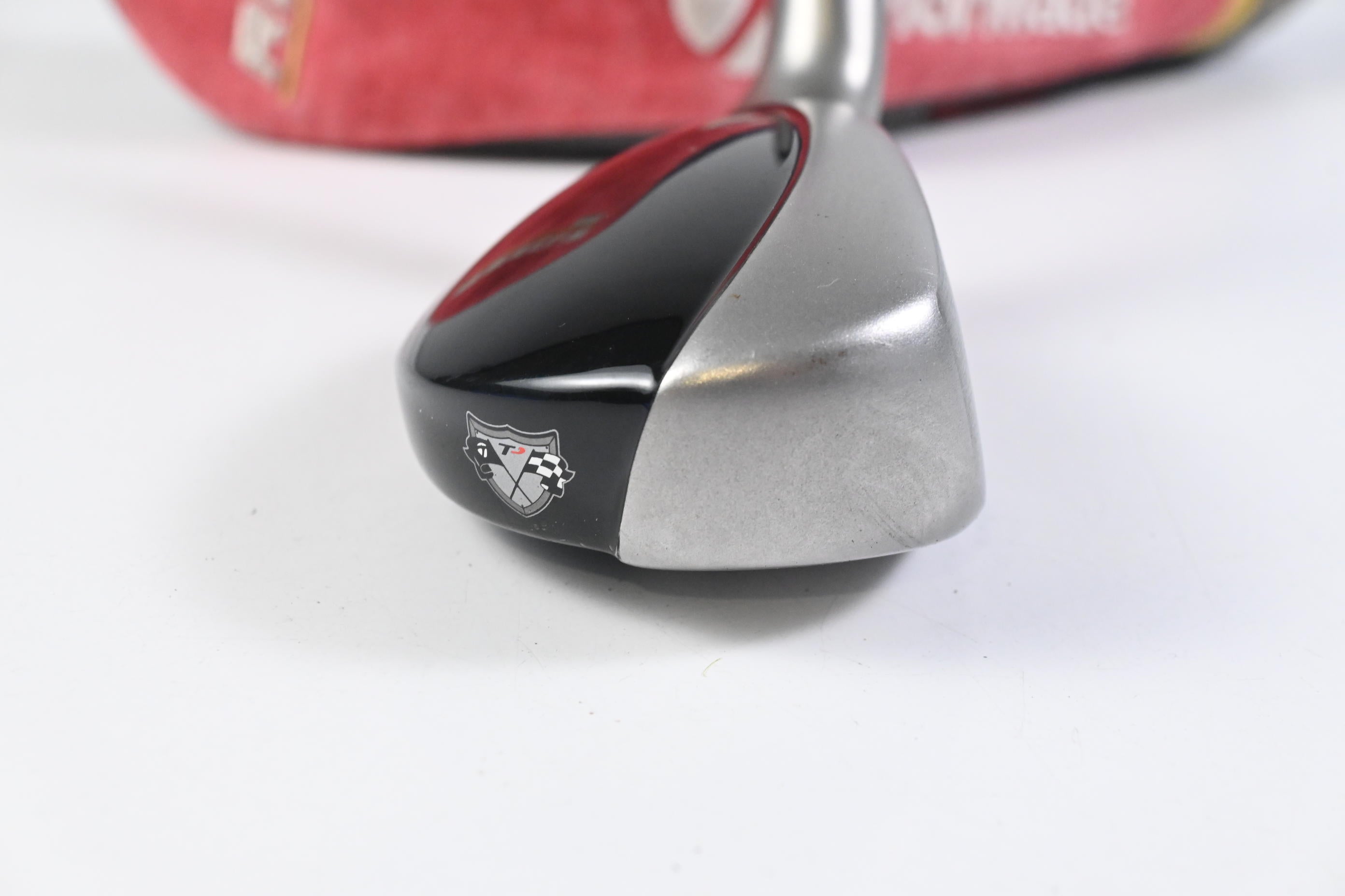 Taylormade Rescue Mid #2 Hybrid / 14 Degree / Regular Flex Aldila NV 55 Shaft
