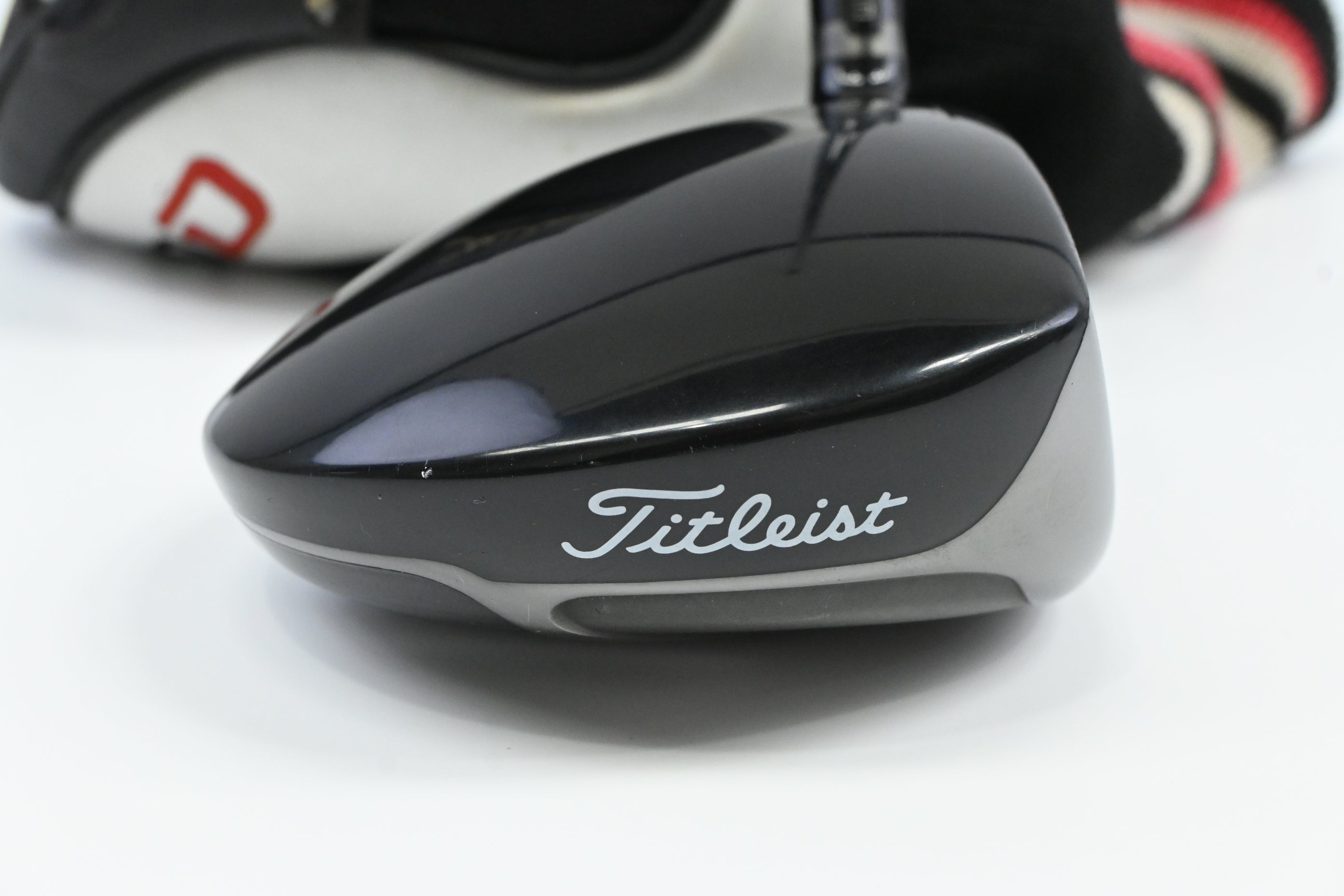 Titleist 910 D3 Driver / 10.5 Degree / Stiff Flex Tensei AV Blue 55 Shaft